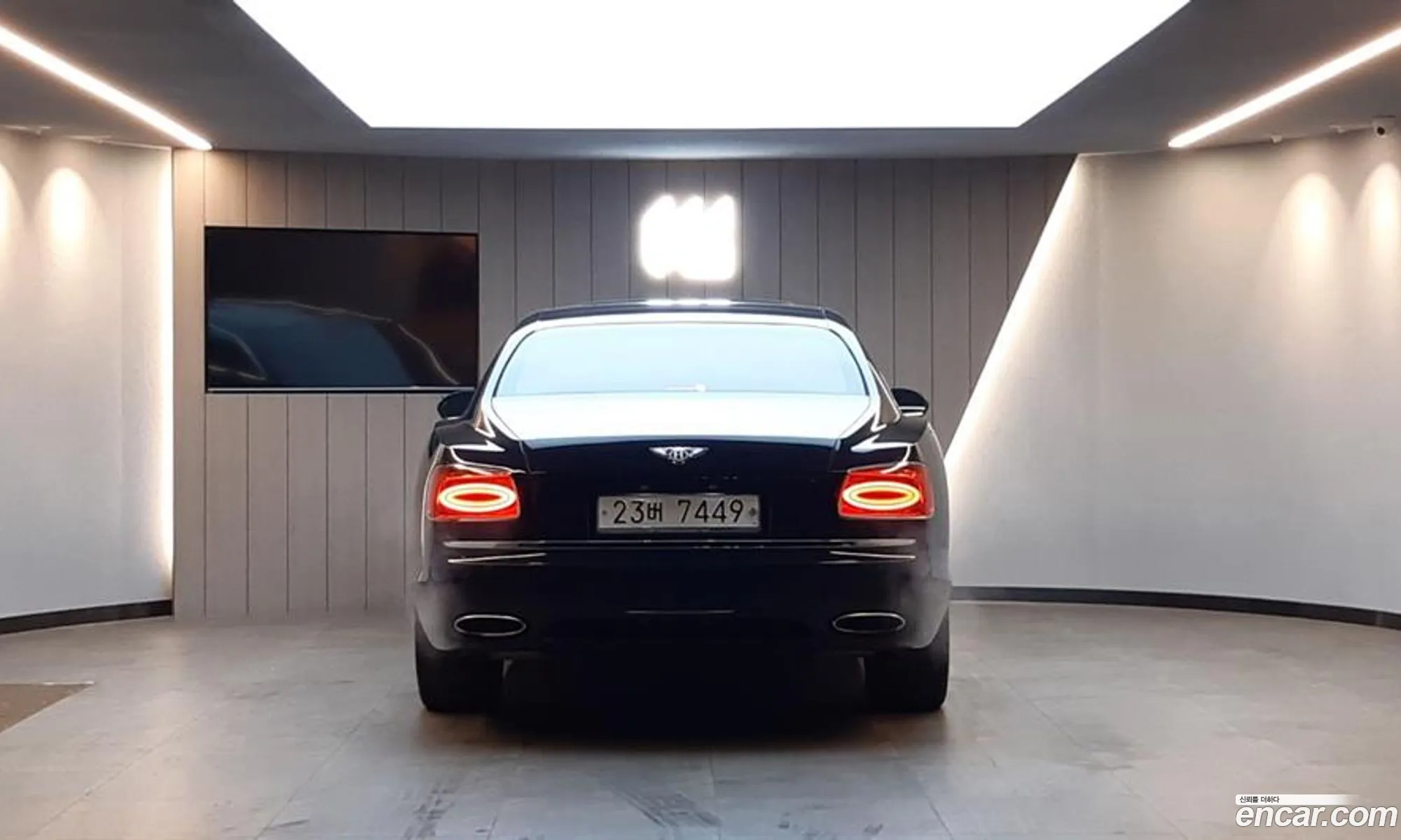 Bentley Flying Spur 60 2014 - фотография 14481833