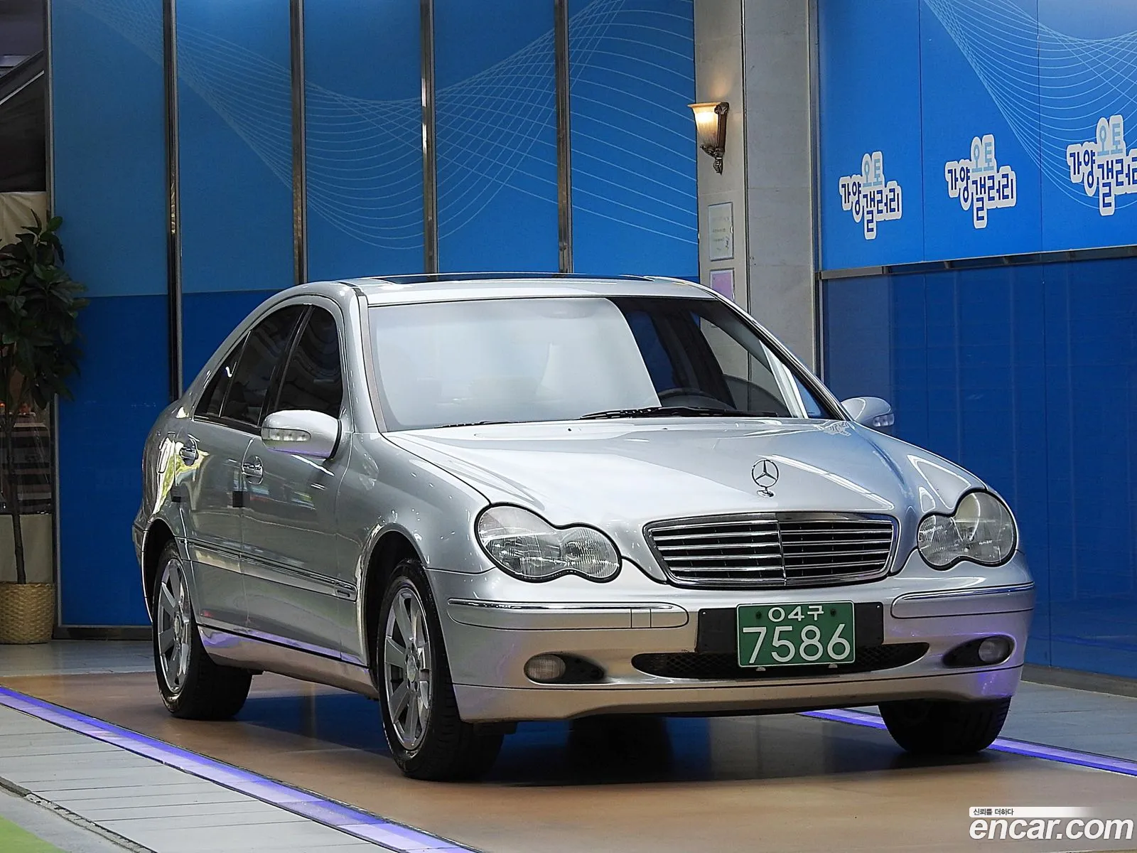 Mercedes-Benz C-Klasse Ii W203 C200 2002 - фотография 13223458