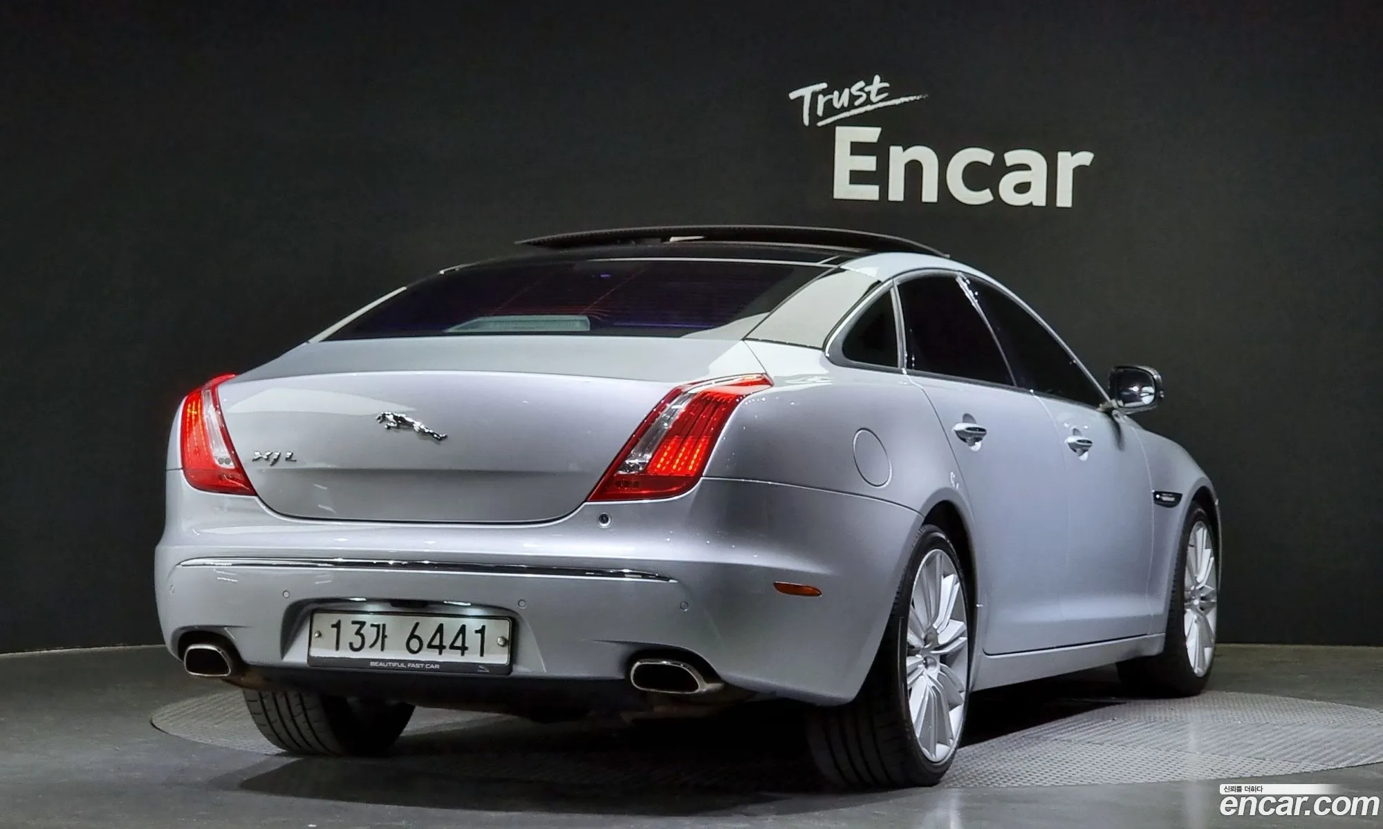 Jaguar Xj 50 Portfolio Lwb 2011 - фотография 3938877