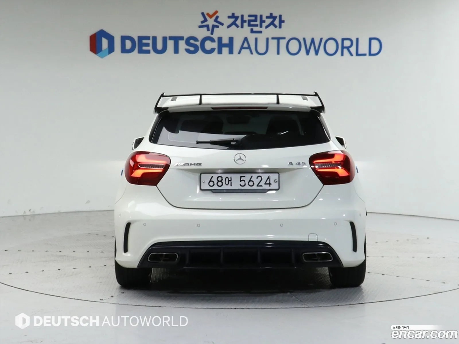 Mercedes-Benz A-Klasse A45 Amg 4Matic 2018 - фотография 14078544