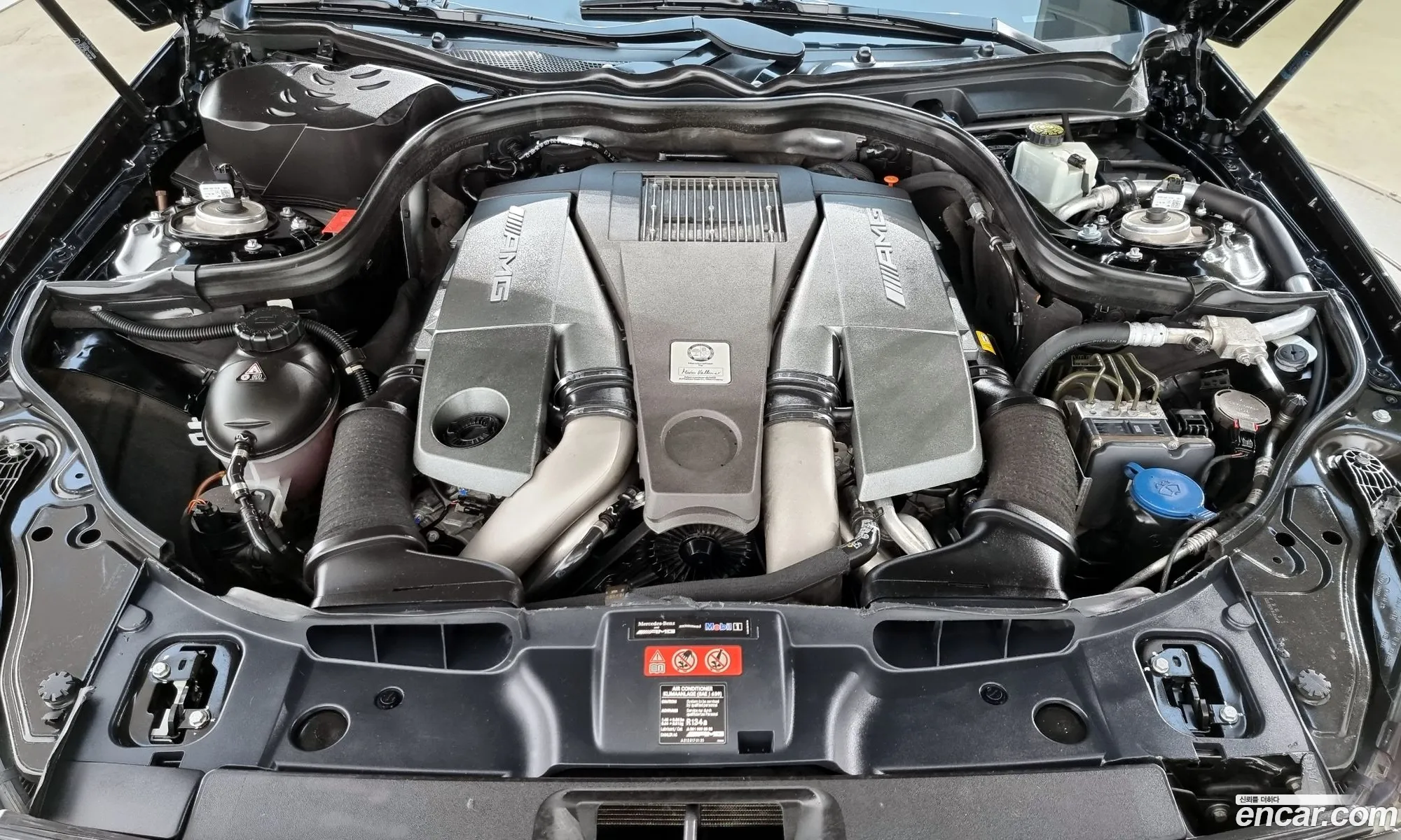 Mercedes-Benz Cls-Klasse Ii C218 Cls63 Amg 2012 - фотография 12192939