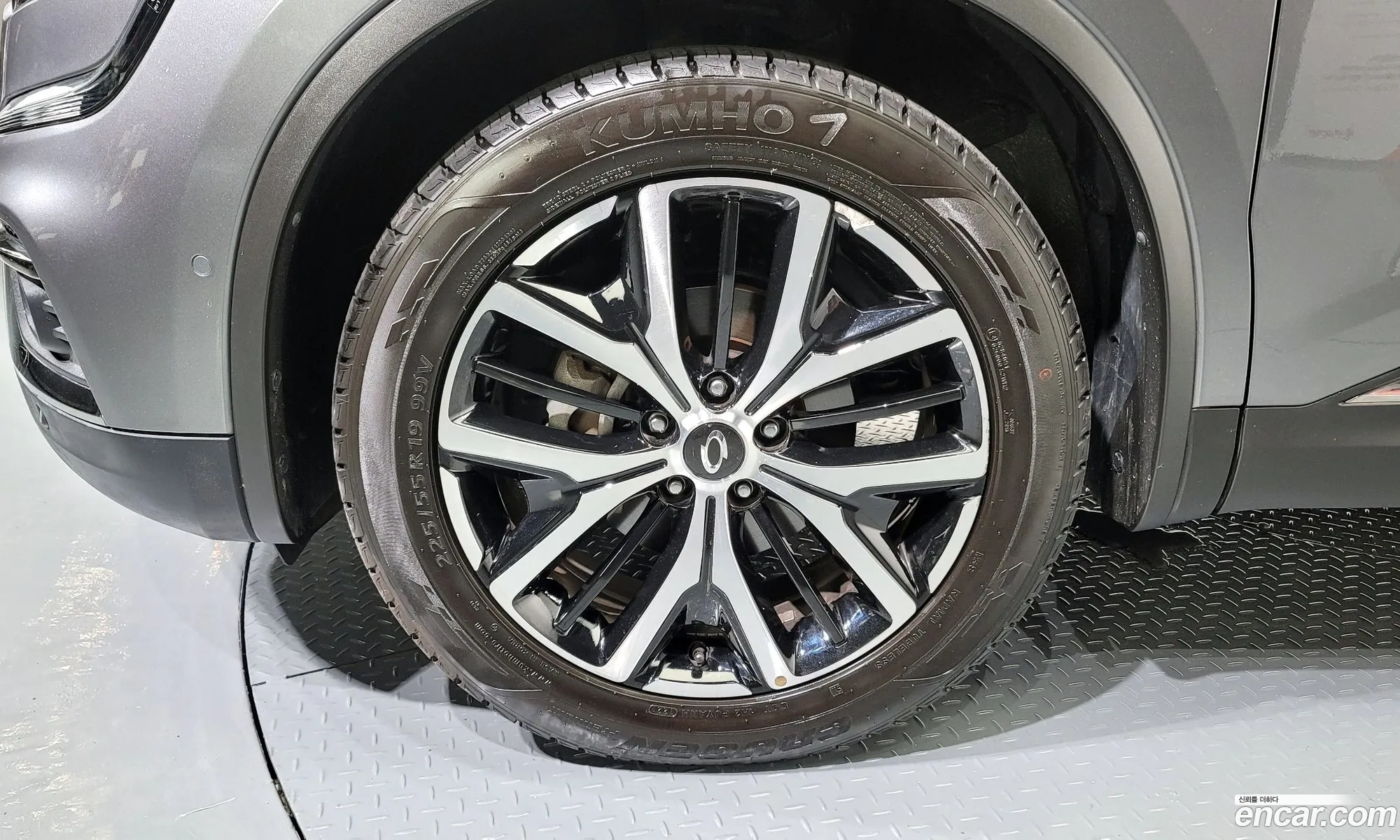 Renault Samsung Qm6 20 Lpe Re Signature 2Wd 2020 - фотография 72121