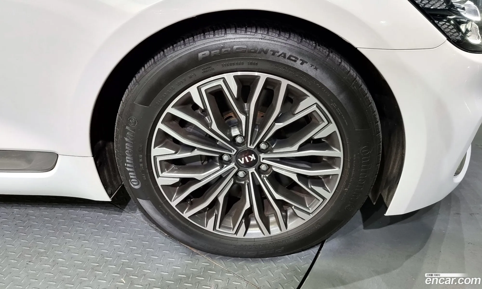 Kia K9 38 Gdi Awd 2019 - фотография 12397175