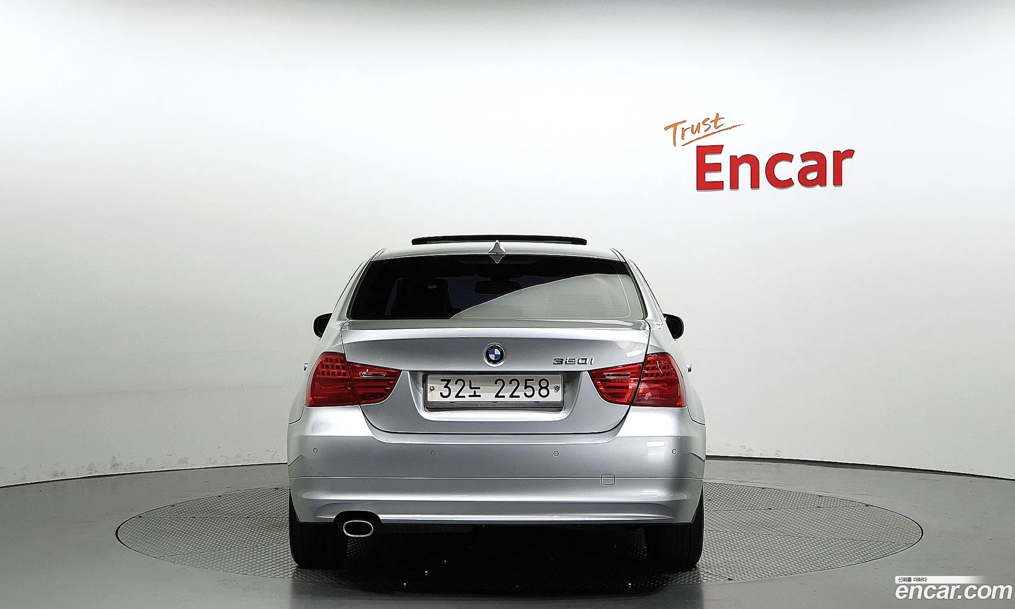 BMW 3Er 320I Sedan 2011 - фотография 177714