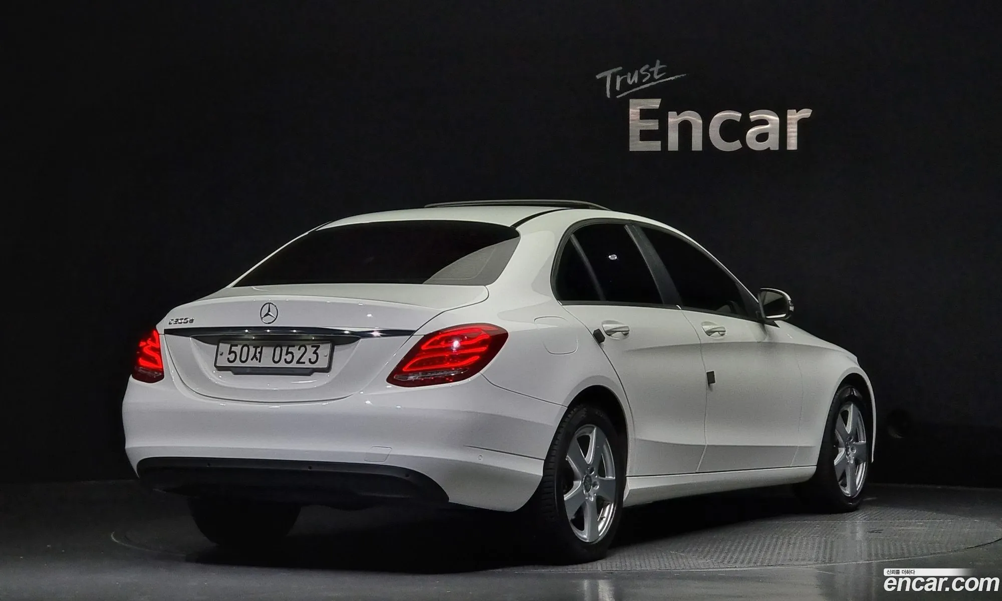 Mercedes-Benz C-Klasse Iv W205 C200 D 2016 - фотография 18976148