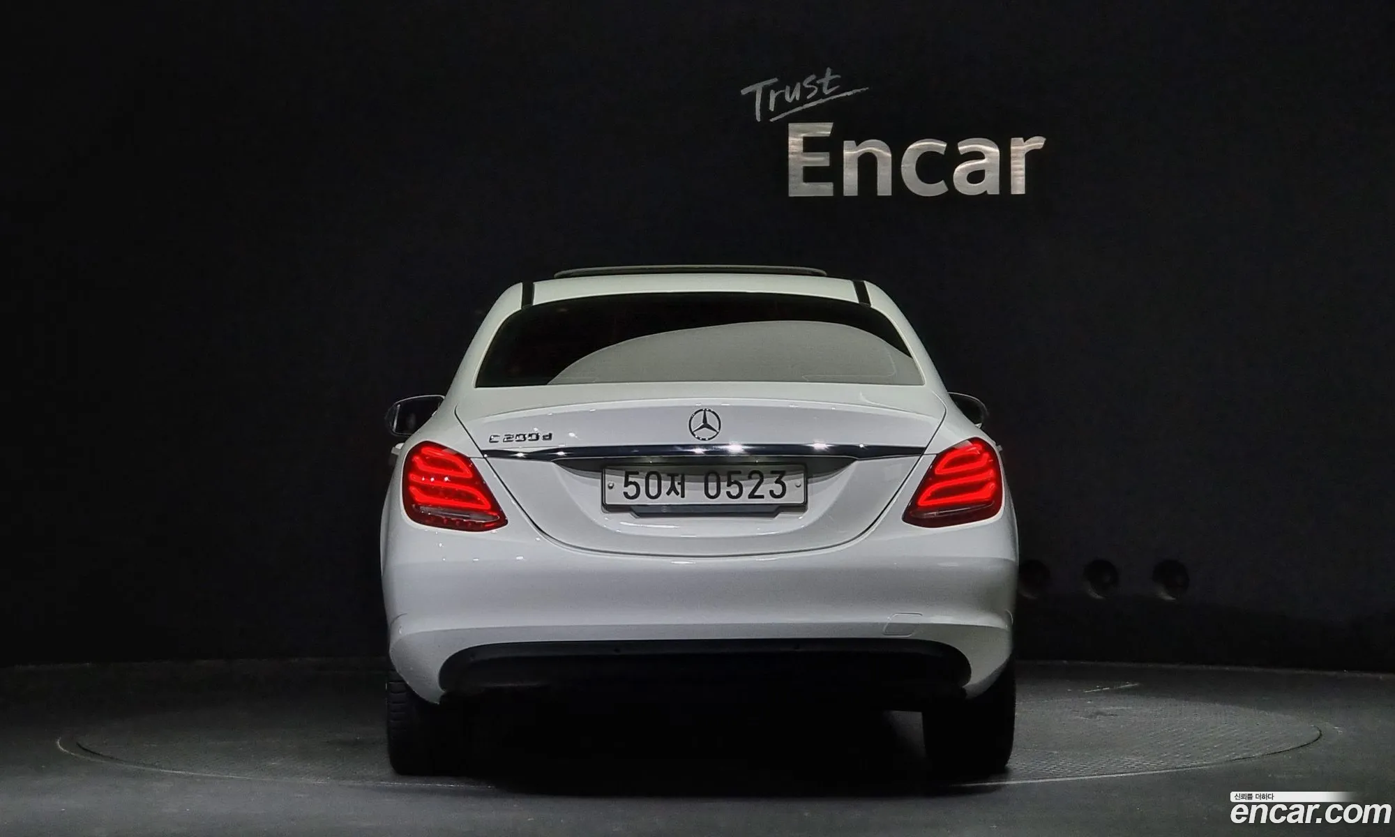 Mercedes-Benz C-Klasse Iv W205 C200 D 2016 - фотография 18976152