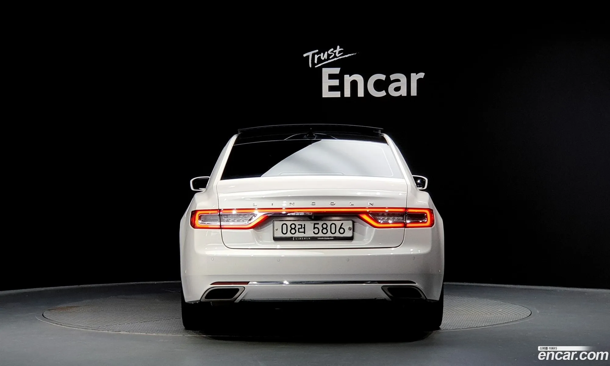 Lincoln Continental X 30 Awd 2018 - фотография 3738279