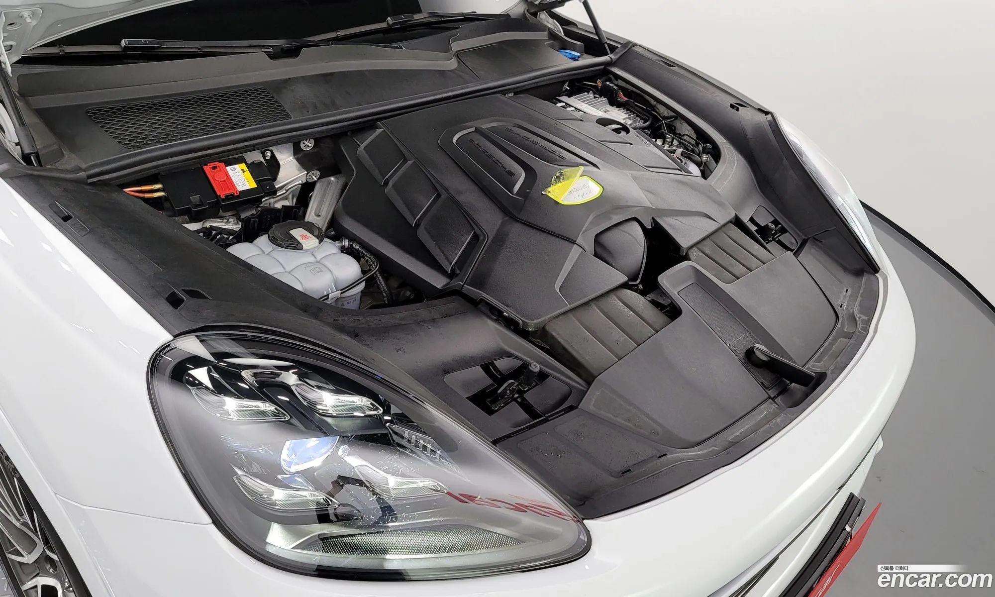 Porsche Cayenne Iii 30 E-Hybrid 2020 - фотография 3720786
