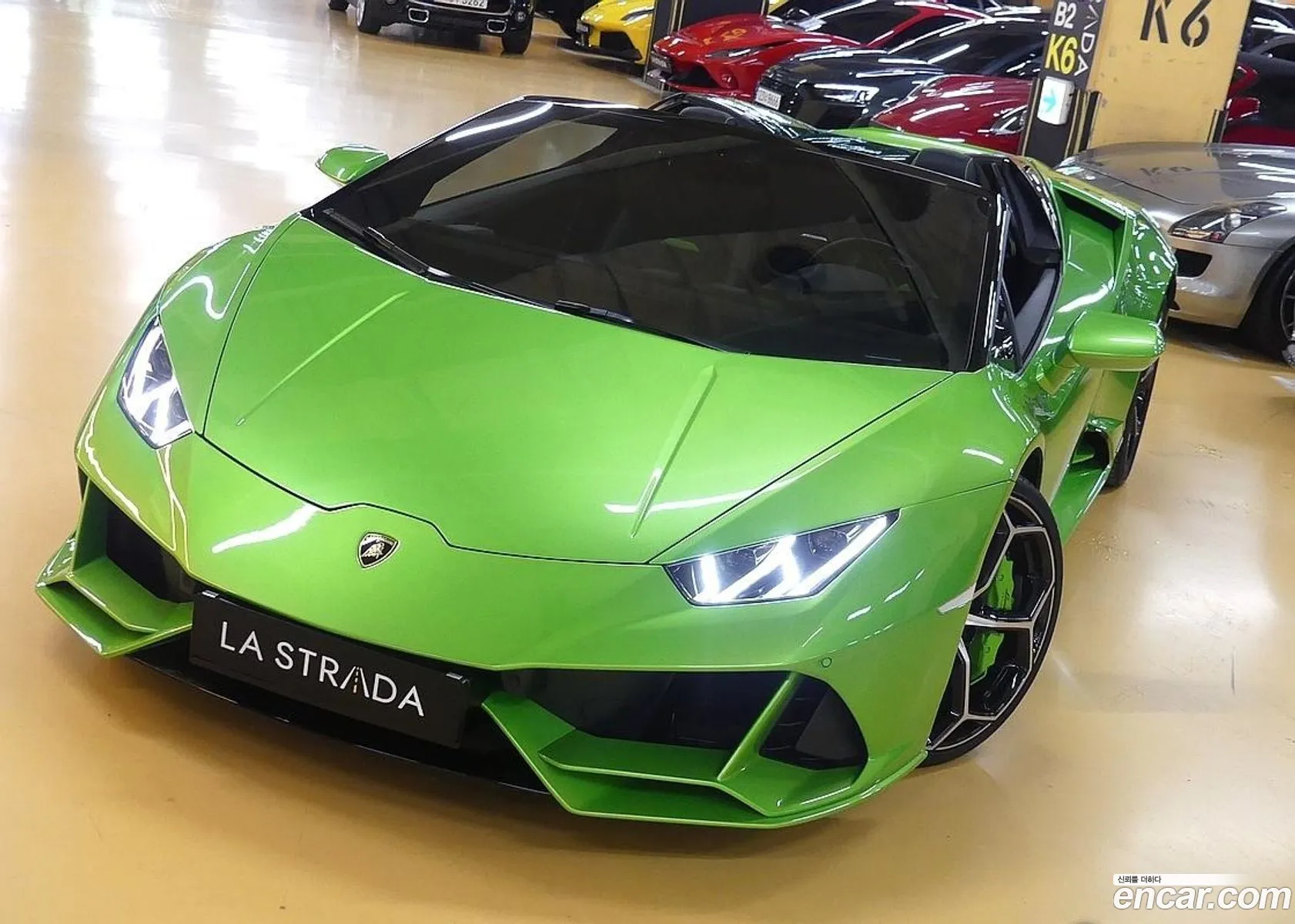 Lamborghini Huracán Huracán Lp640-4 Evo Spider 2020 - фотография 3755797