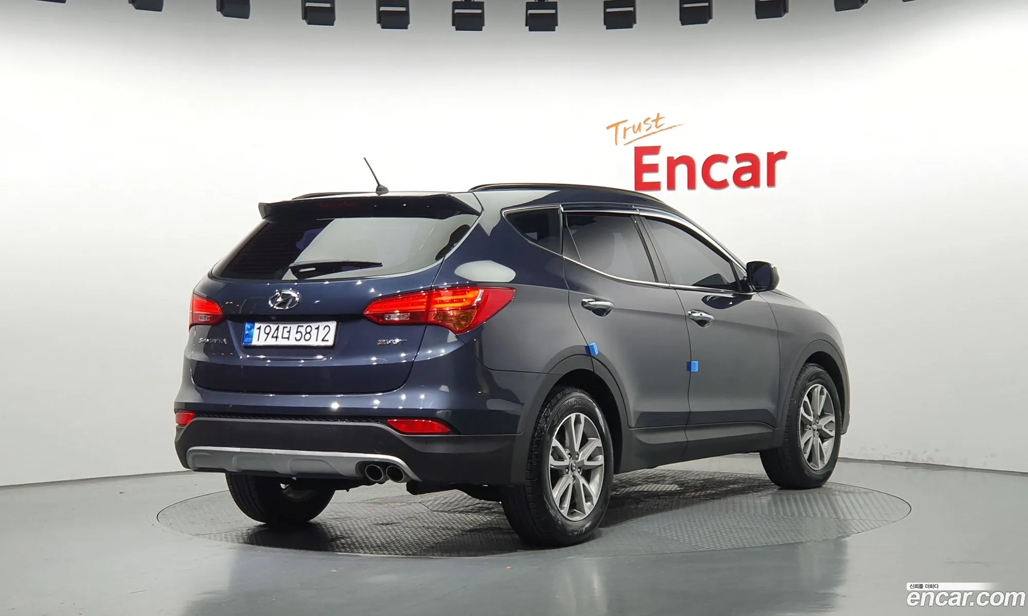 Hyundai Santa Fe Dm Diesel E-Vgt 20 2Wd Premium - фотография 12263227