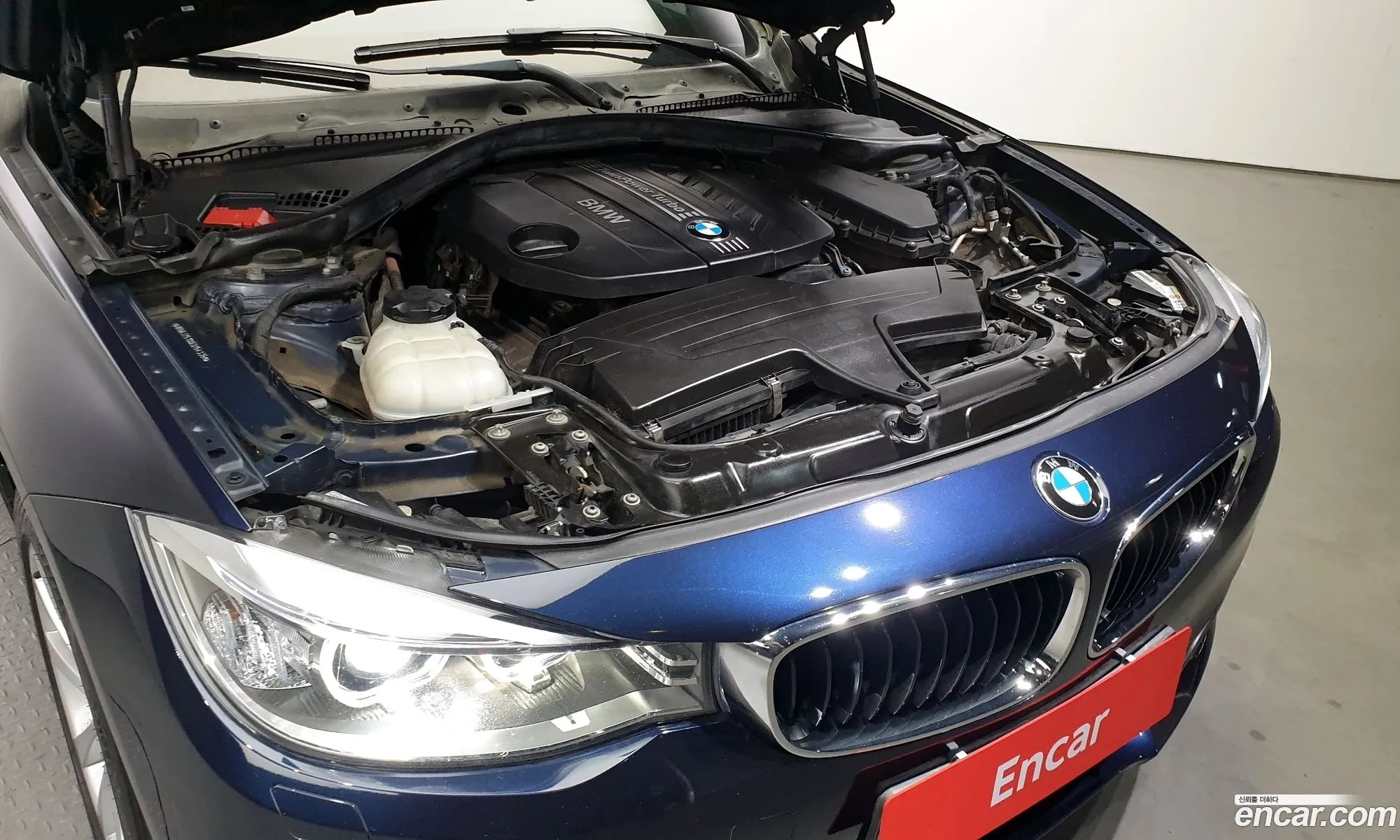 BMW 3 Series Gt F34 Gt 320D xDrive - фотография 935448