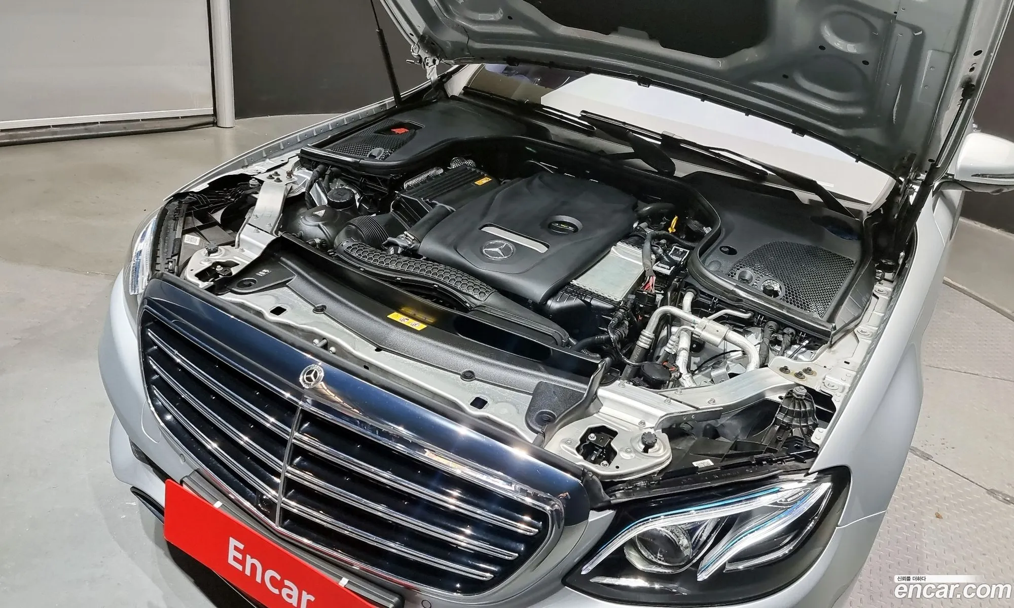 Mercedes-Benz E-Klasse V W213 S213 C238 E300 4Matic Exclusive Standard 2018 - фотография 18952557
