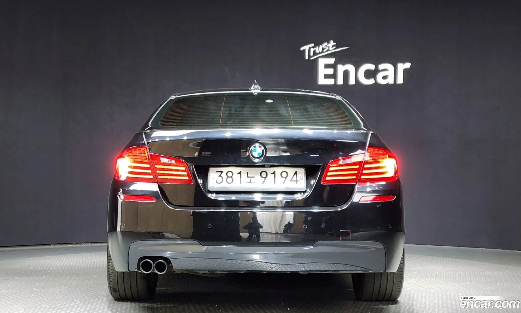 BMW 5 Series F10 520D M Aerodynamics - фотография 56125