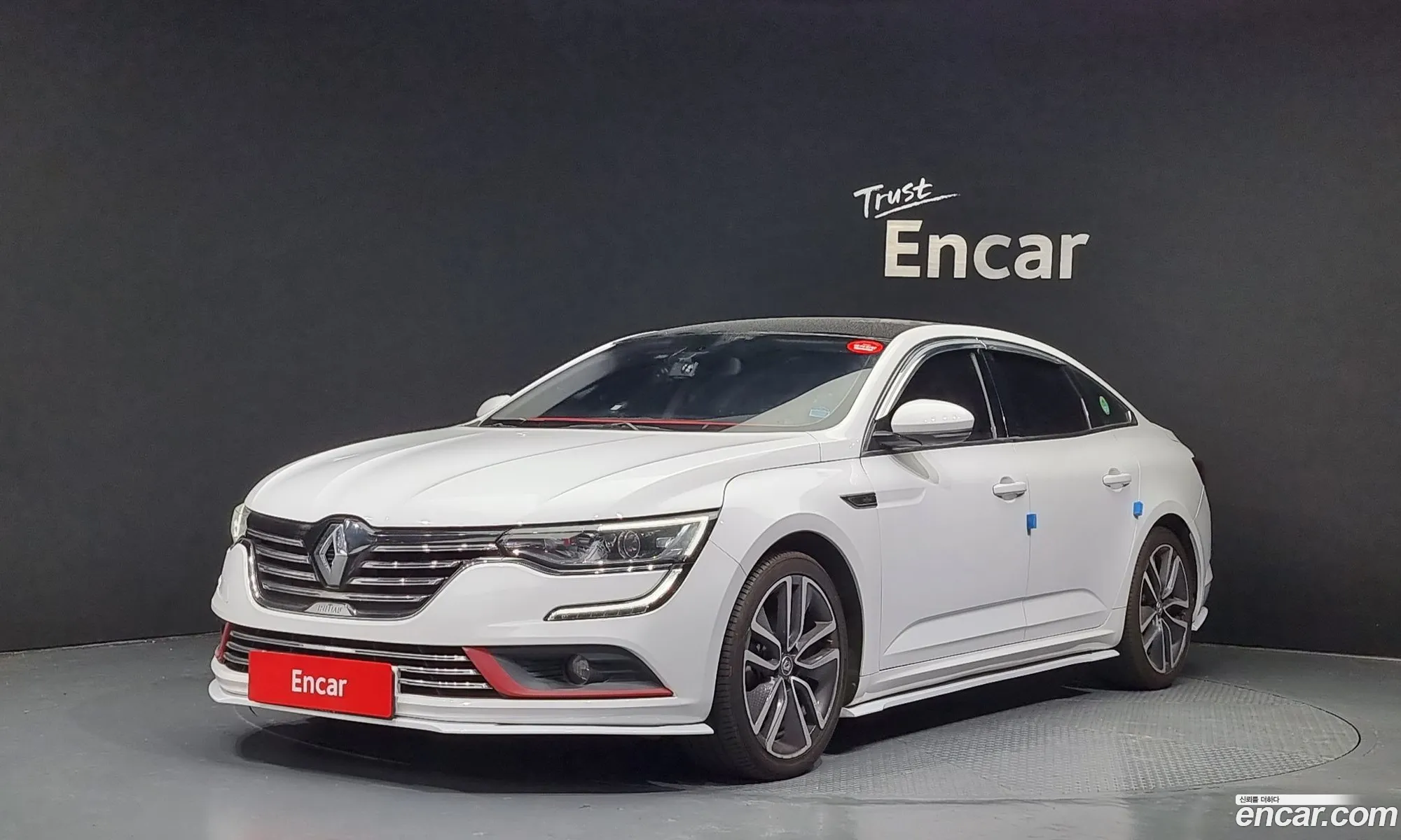 Renault Samsung Sm6 20 Lpe Pe Rental Car 2016 - фотография 4420863
