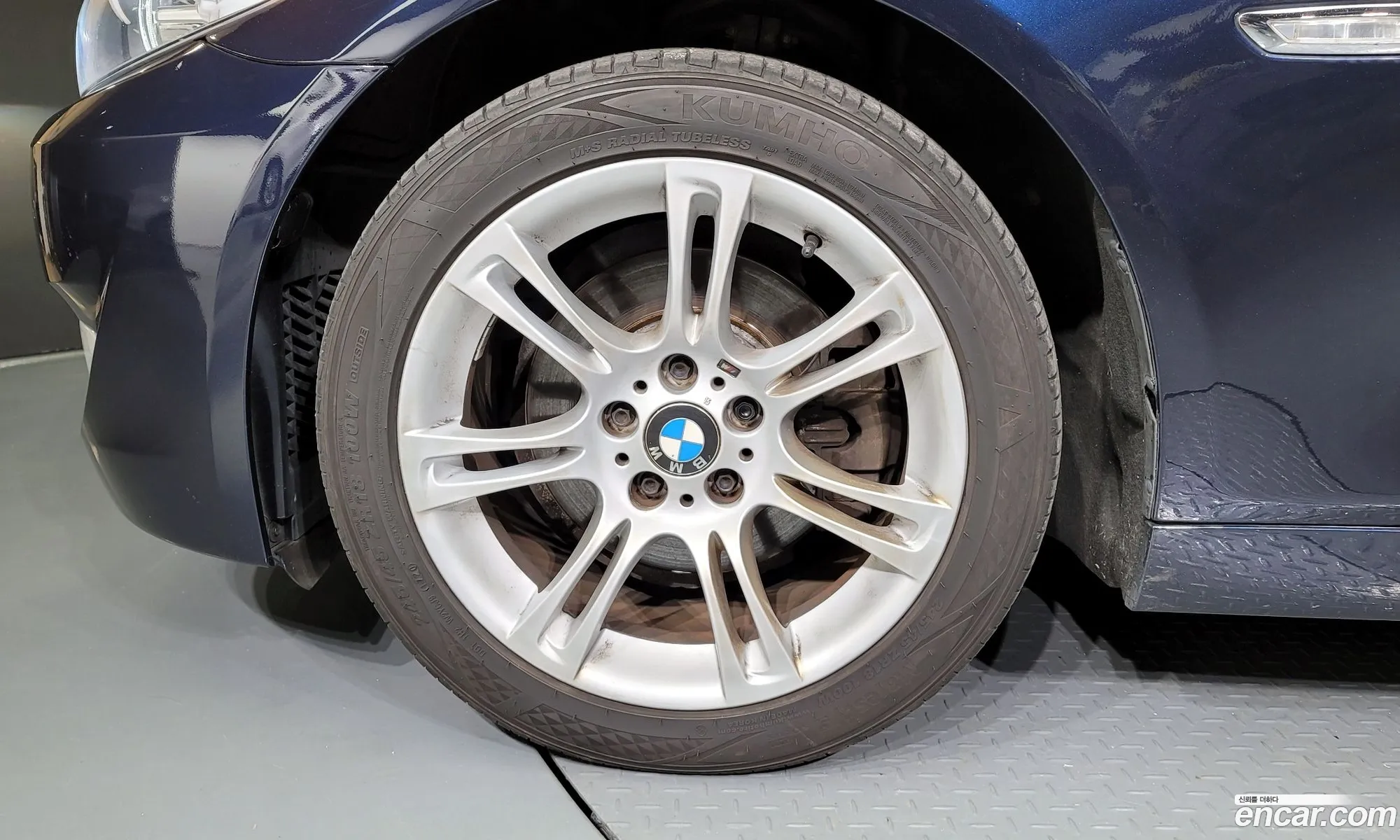 BMW 5Er 528I 2010 - фотография 16873358