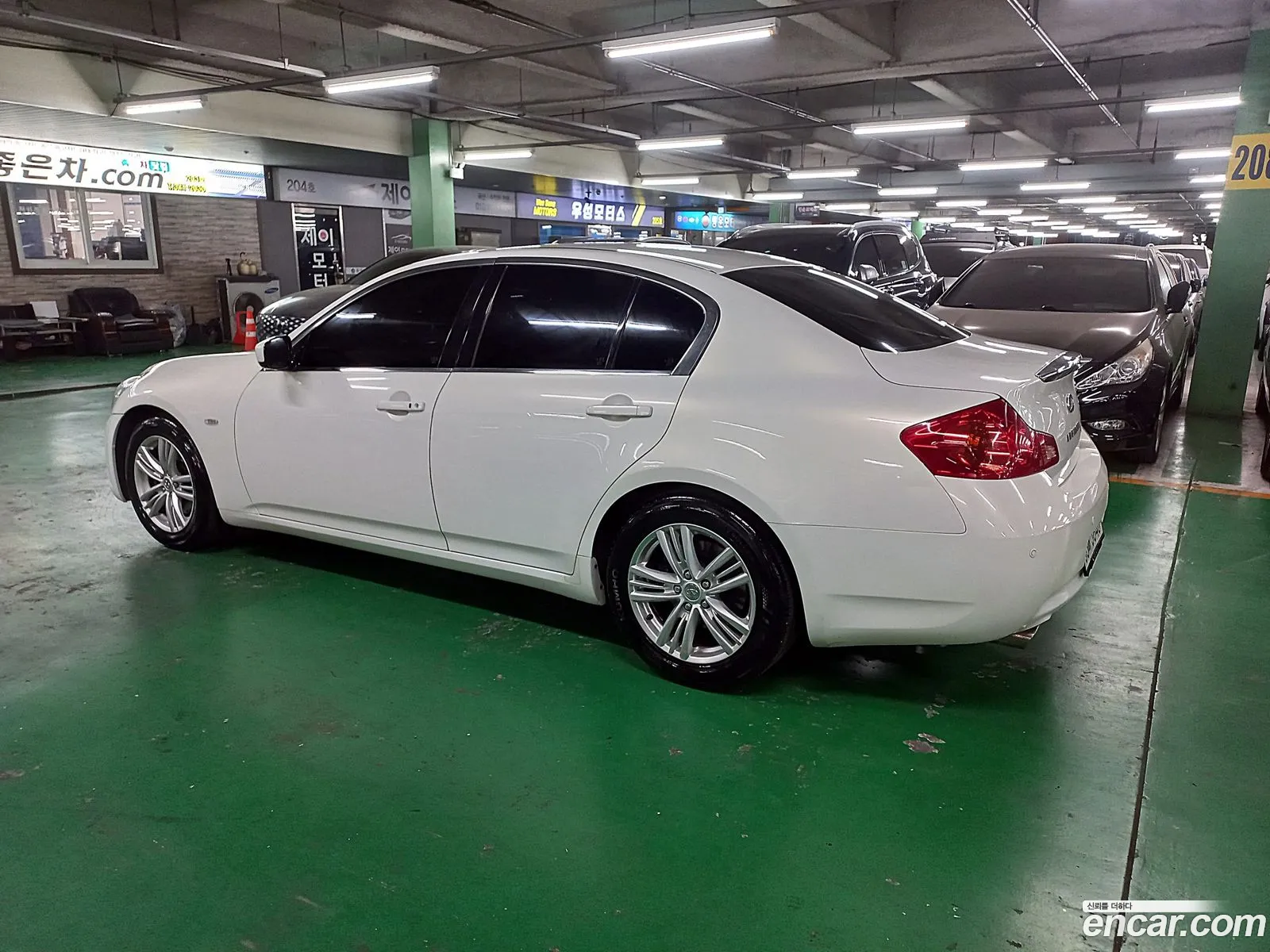 Infiniti G Iv Sedan Luxury 2012 - фотография 3775726
