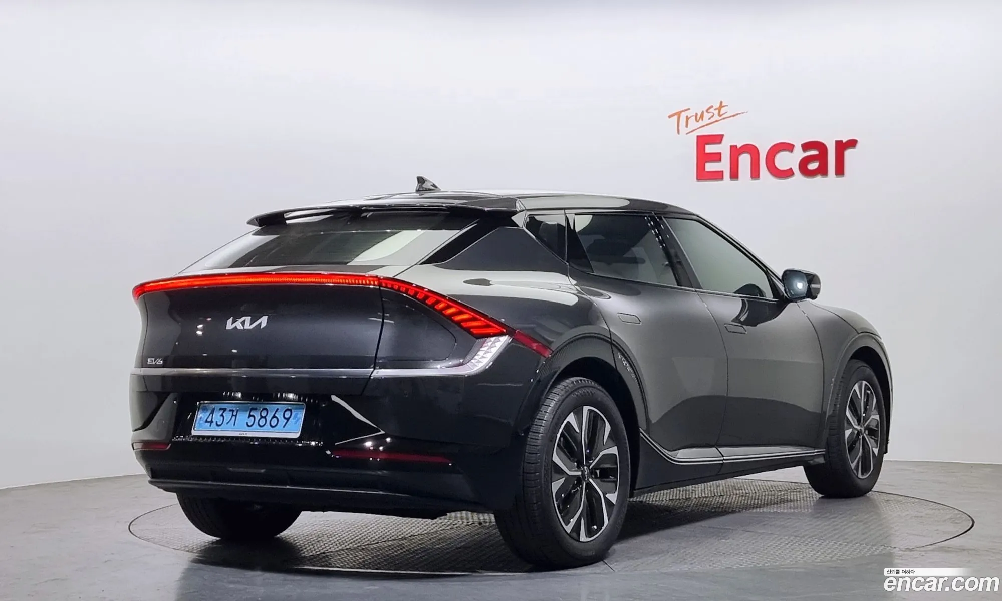 Kia Ev6 Long Range 4Wd 2023 - фотография 15932237