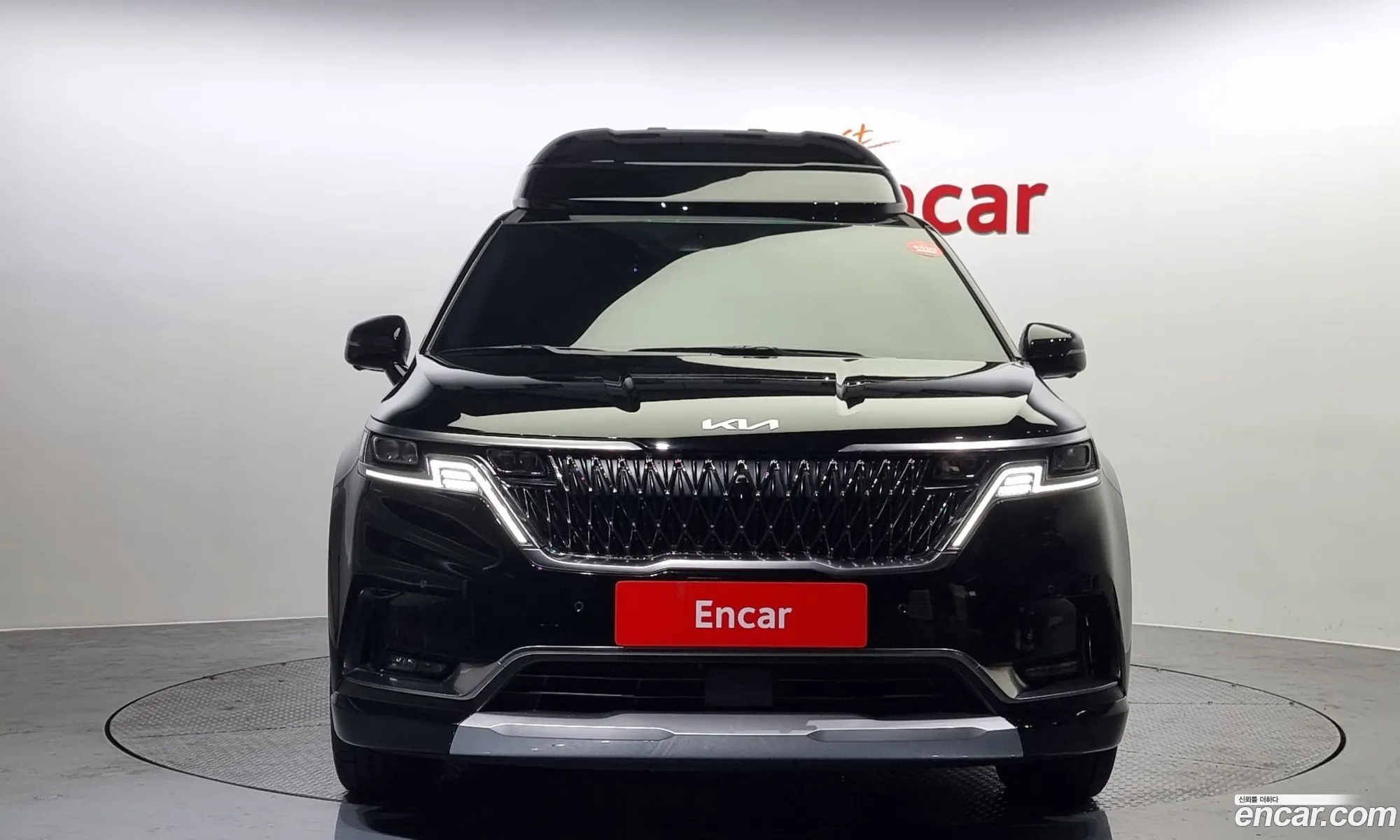 Kia Carnival Gasoline 9-Seater High Limousine 2023 - фотография 12550878