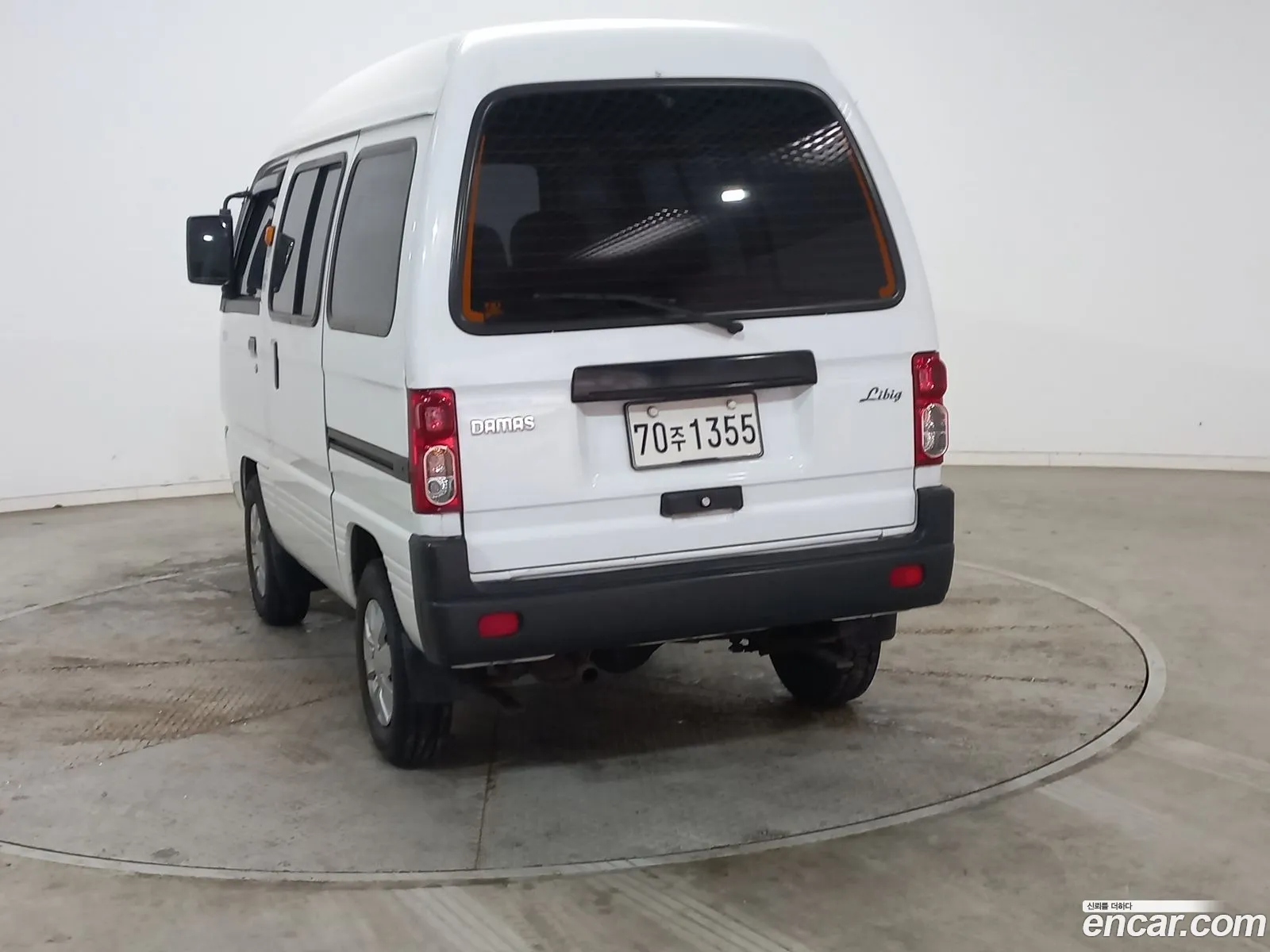 Chevrolet Damas 5-Seat Coach 2019 - фотография 6738747