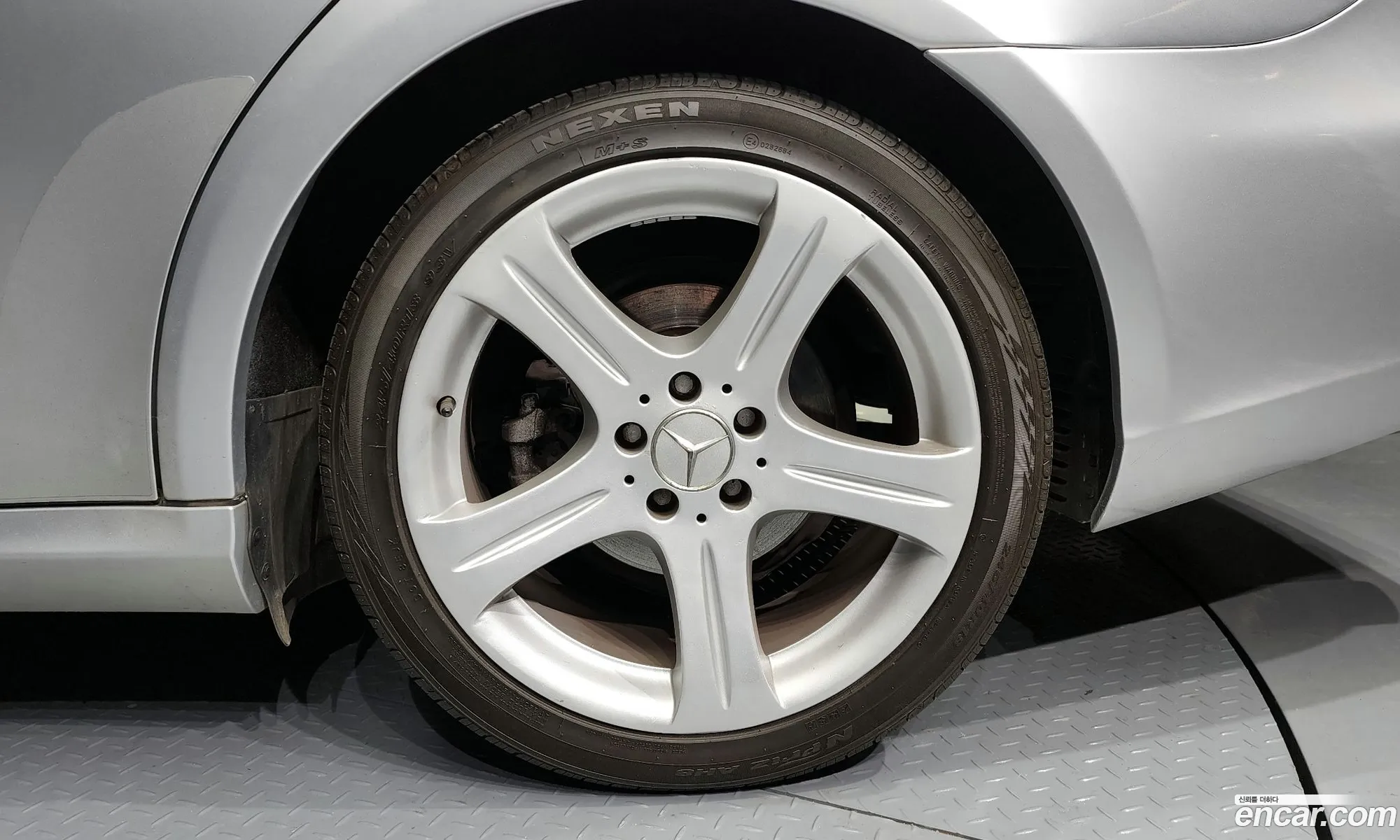 Mercedes-Benz Cls-Klasse I C219 Cls350 2007 - фотография 12297389