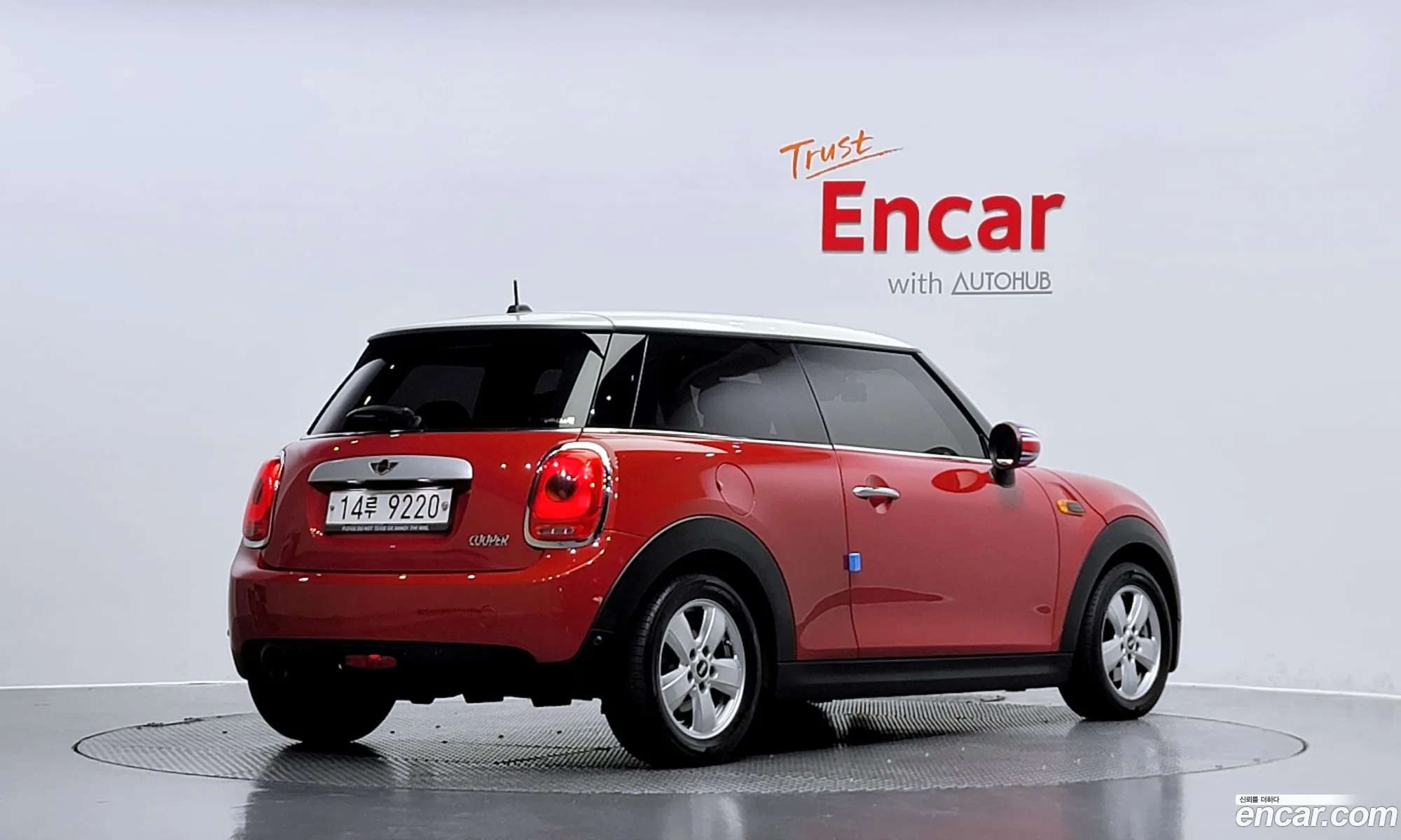Mini Cooper Basic Type 2015 - фотография 4177805