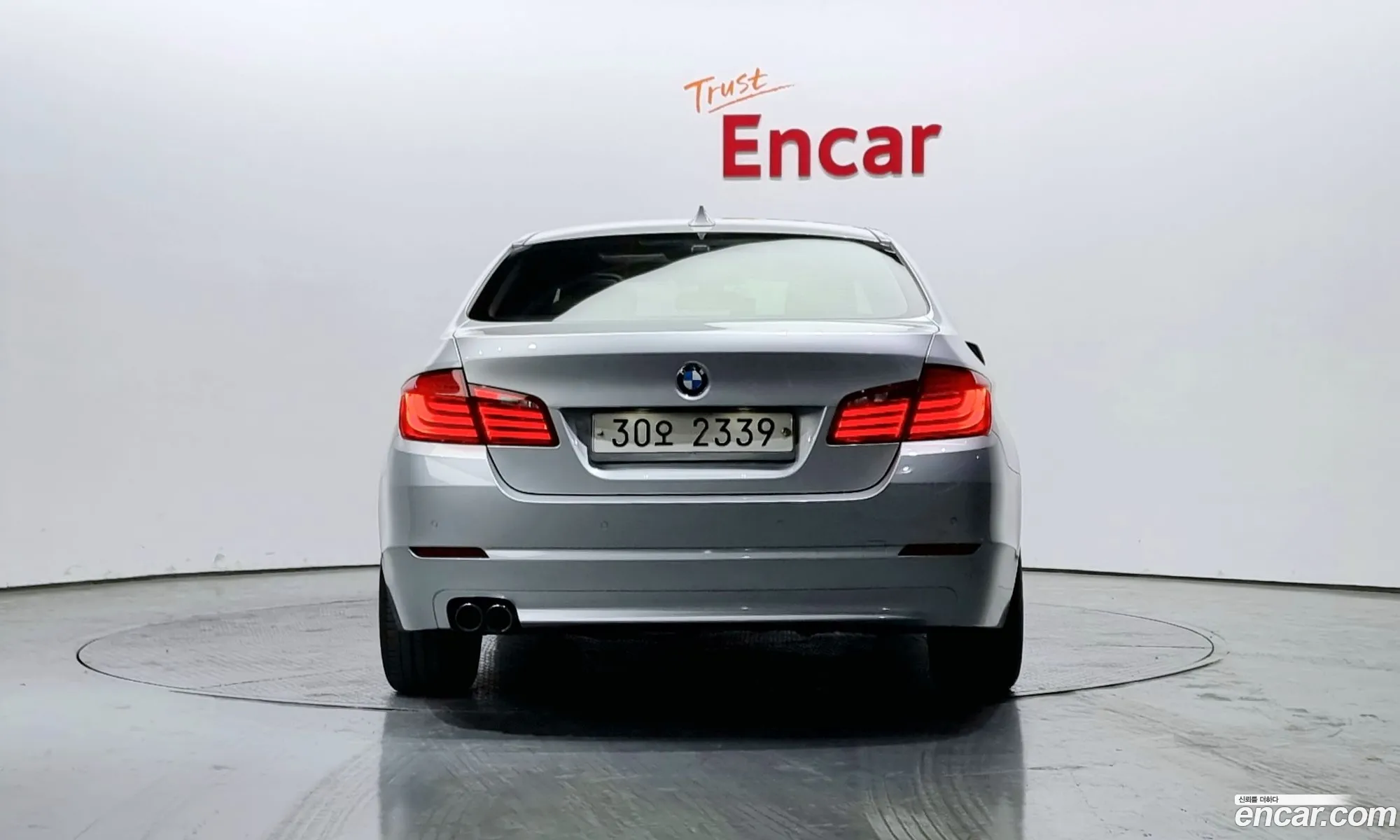 BMW 5Er Vi F10F11F07 520D 2011 - фотография 58794