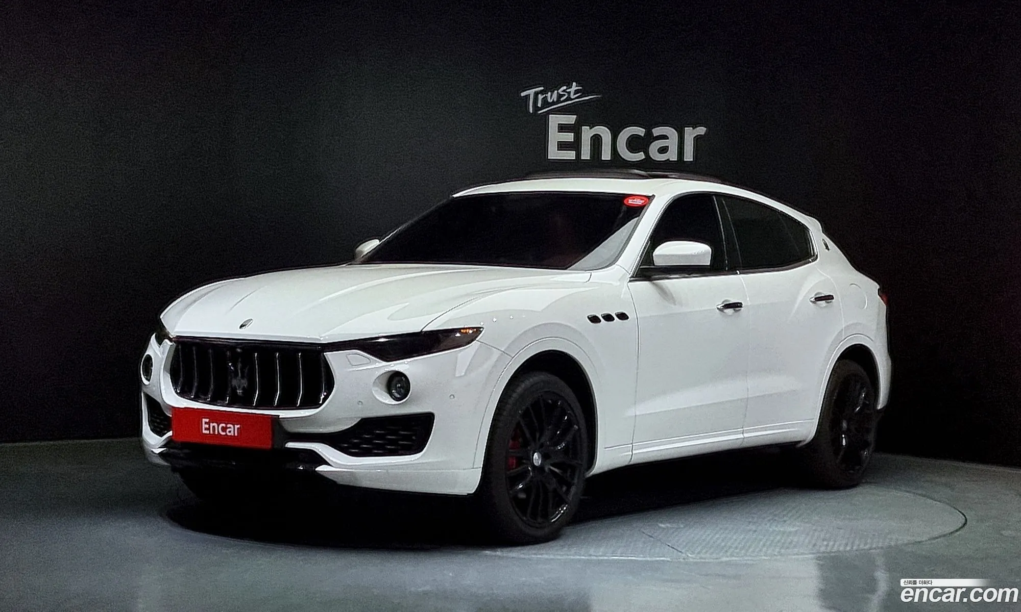 Maserati Levante I 30 Awd Sports 2017 - фотография 12529798
