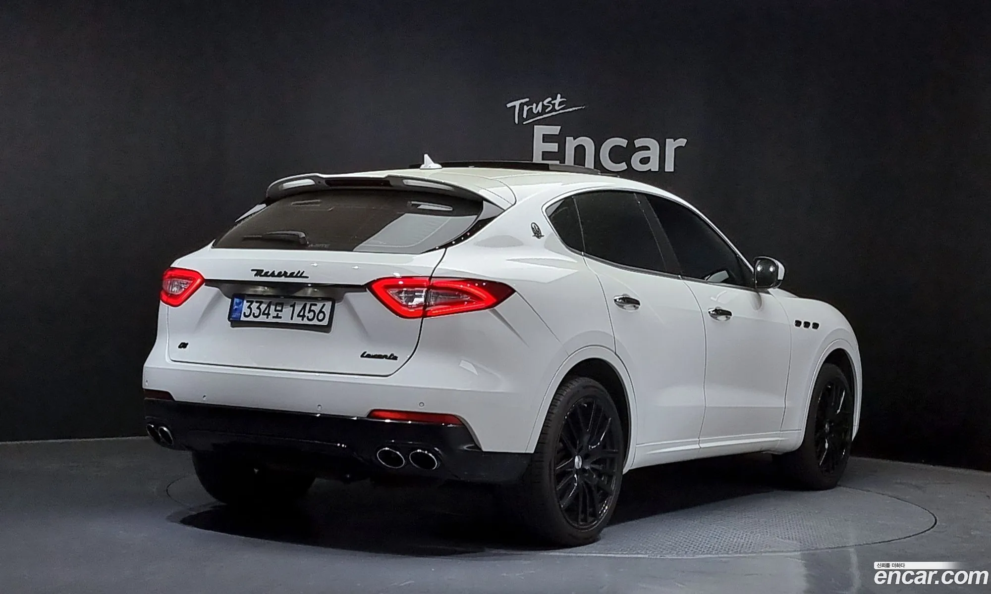 Maserati Levante I 30 Awd Sports 2017 - фотография 12529799