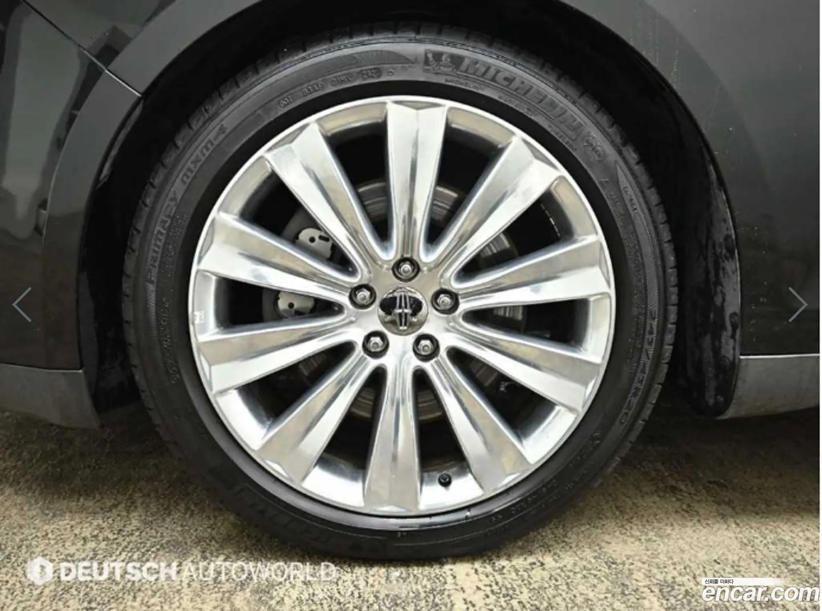 Lincoln Mks I 35 Awd 2015 - фотография 3745002