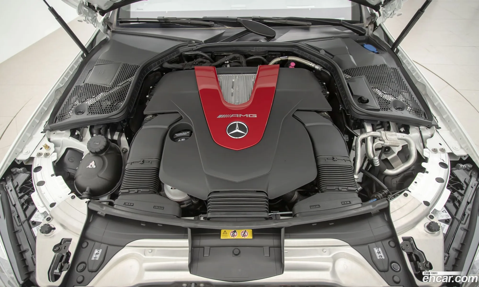 Mercedes-Benz C-Klasse C43 Amg 4Matic Coupe 2023 - фотография 13175892