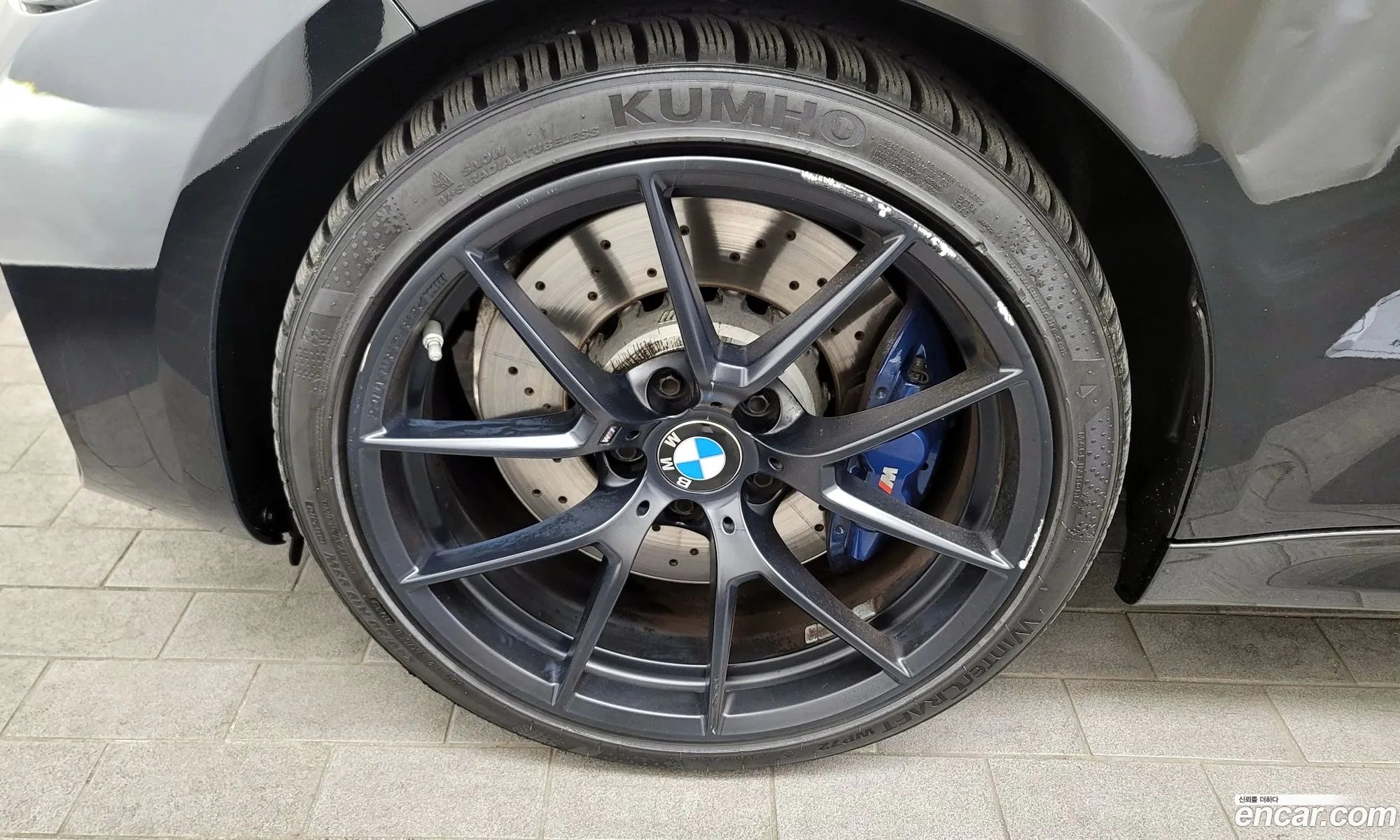 BMW M2 F87 M2 Black Shadow 2018 - фотография 13540644
