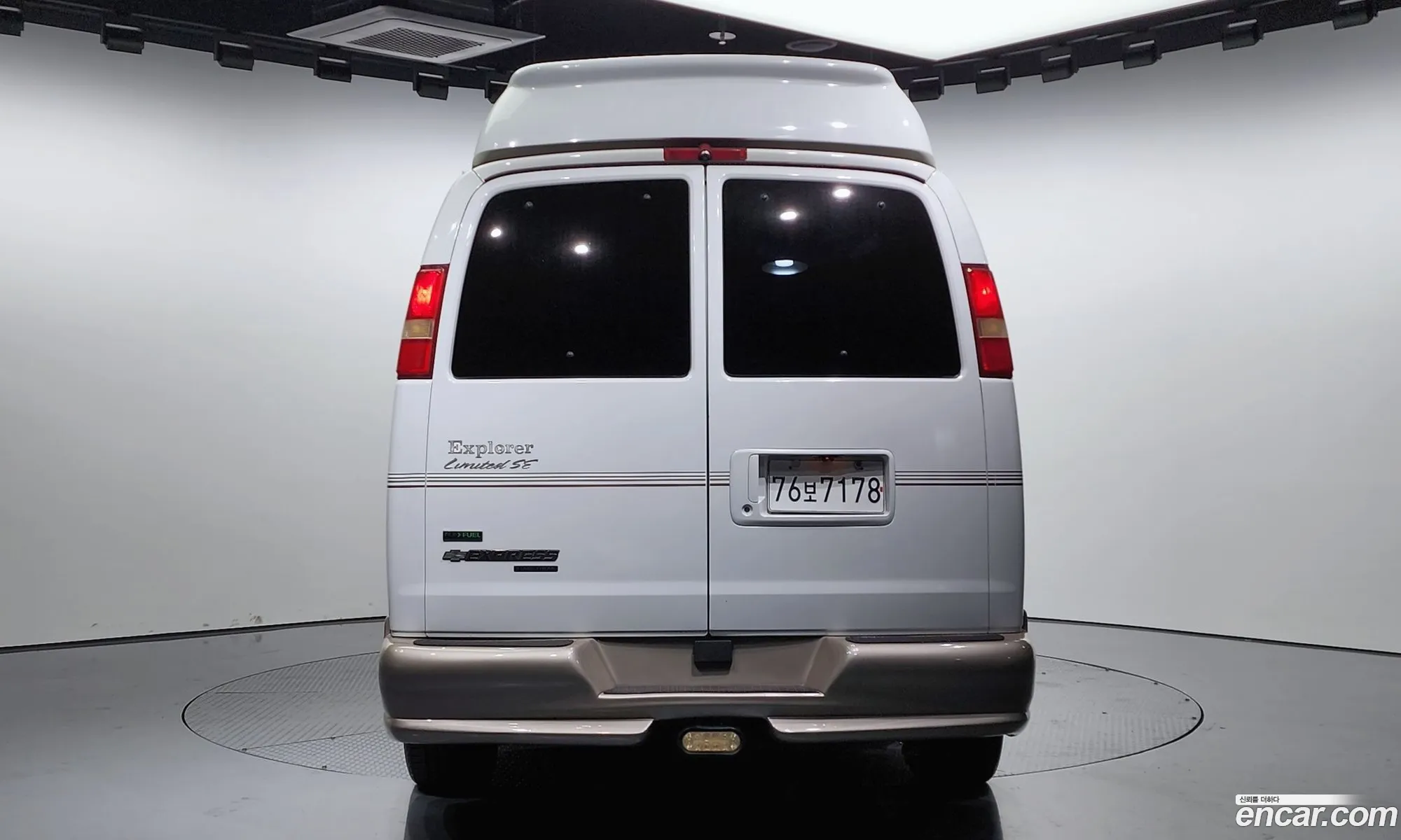 Chevrolet Express Ii 60 2010 - фотография 7333590