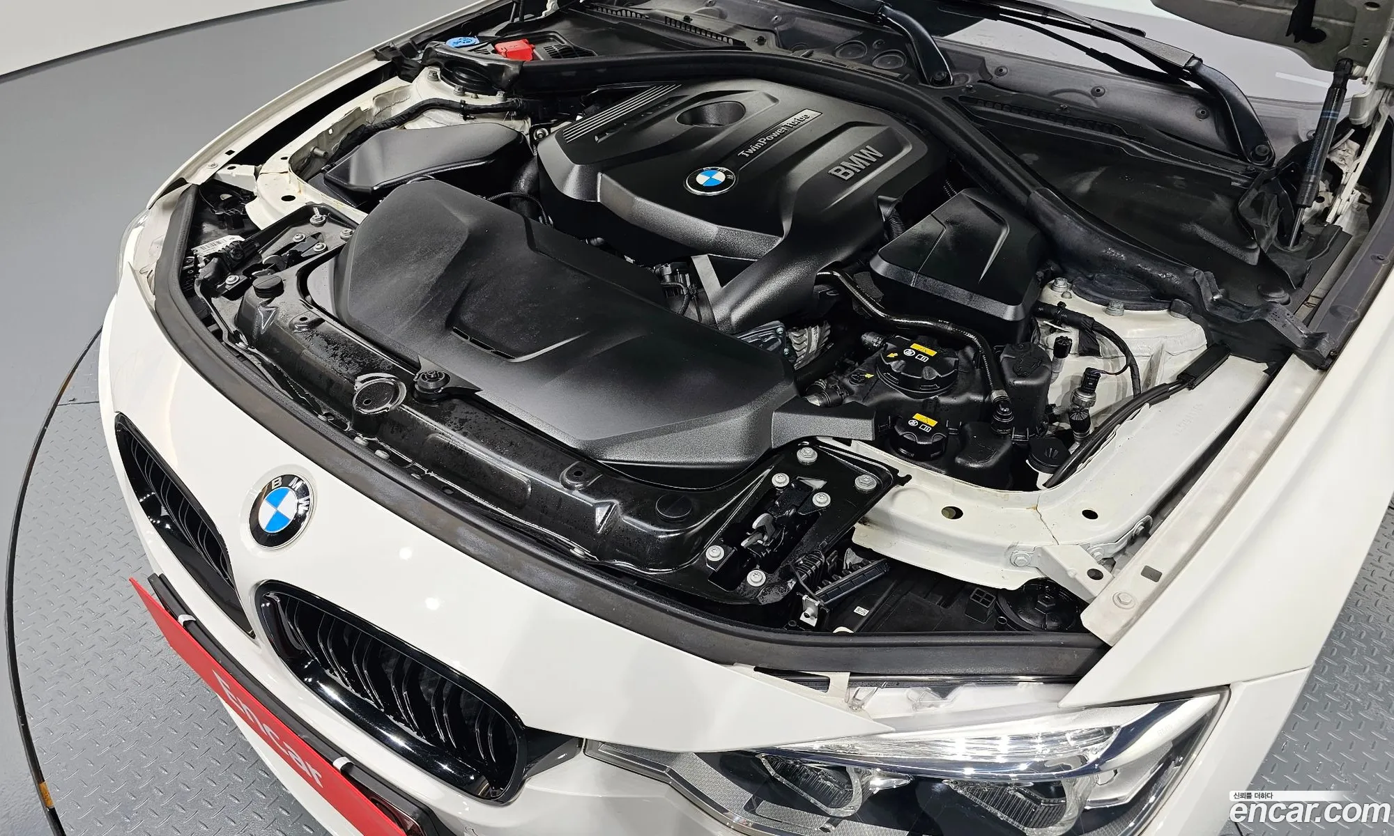 BMW 3Er Vi F3X 330I M Sports 2017 - фотография 206739