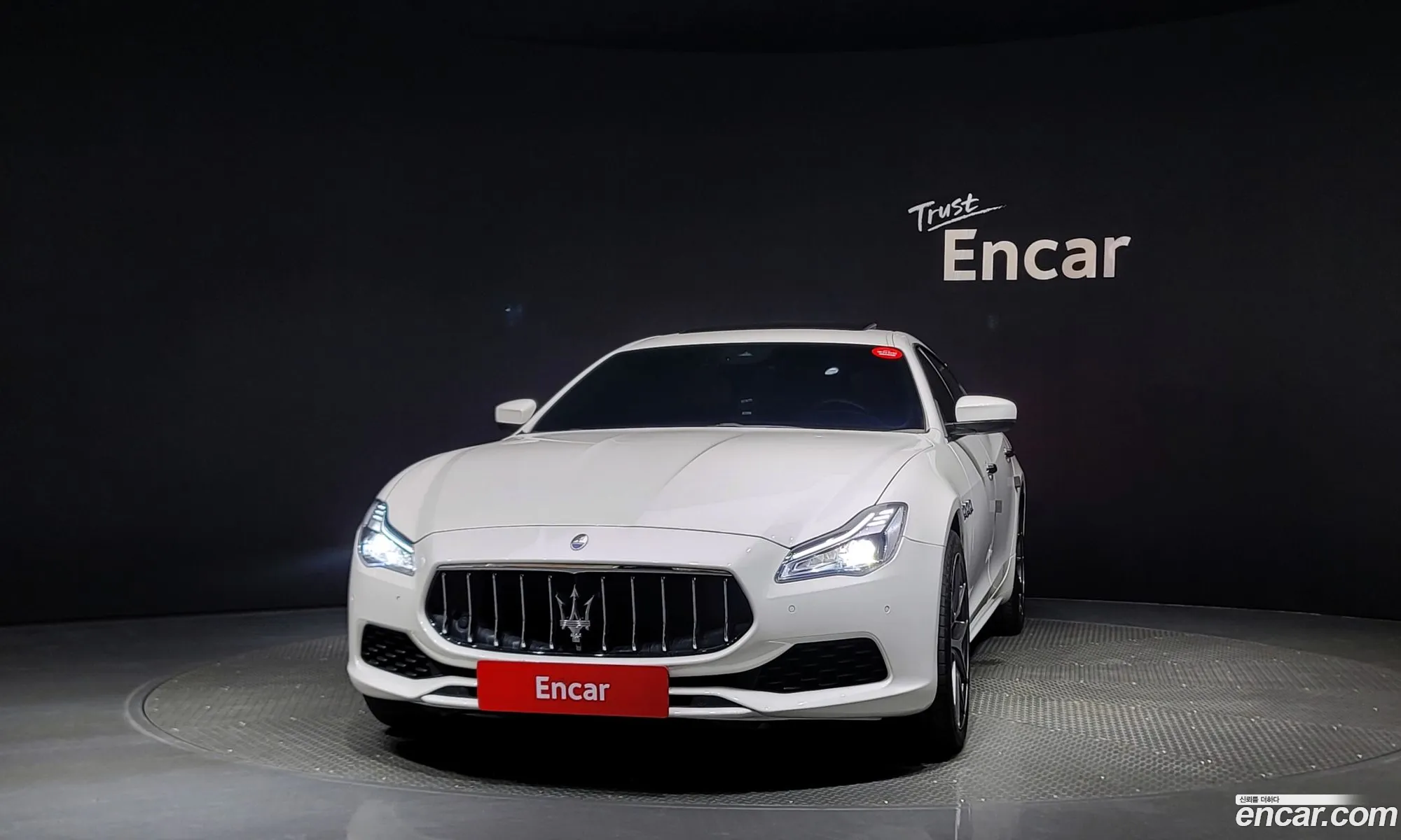 Maserati Quattroporte Vi S Q4 30 V6 2018 - фотография 12616003