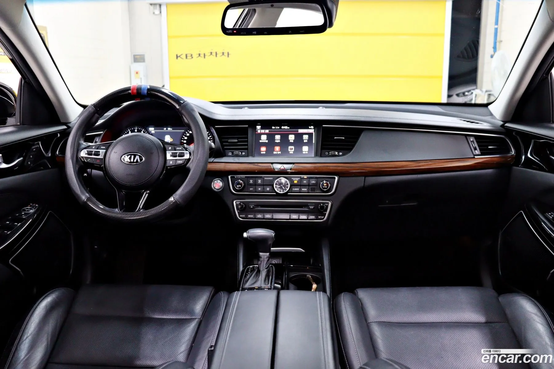 Kia K7 Vg Ii 33 Gdi Noblesse 2017 - фотография 18589015