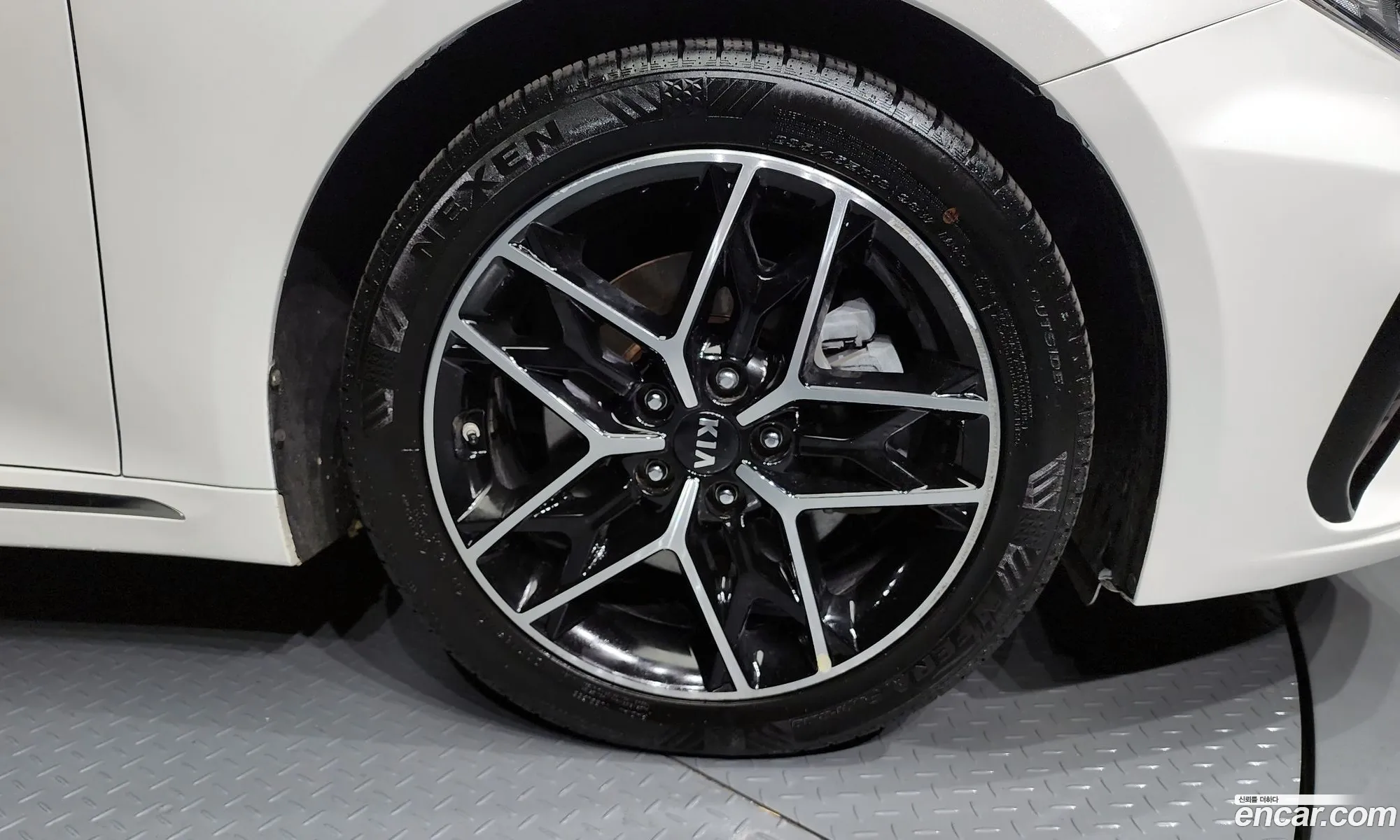 Kia K5 Ii 20 2019 - фотография 11894033
