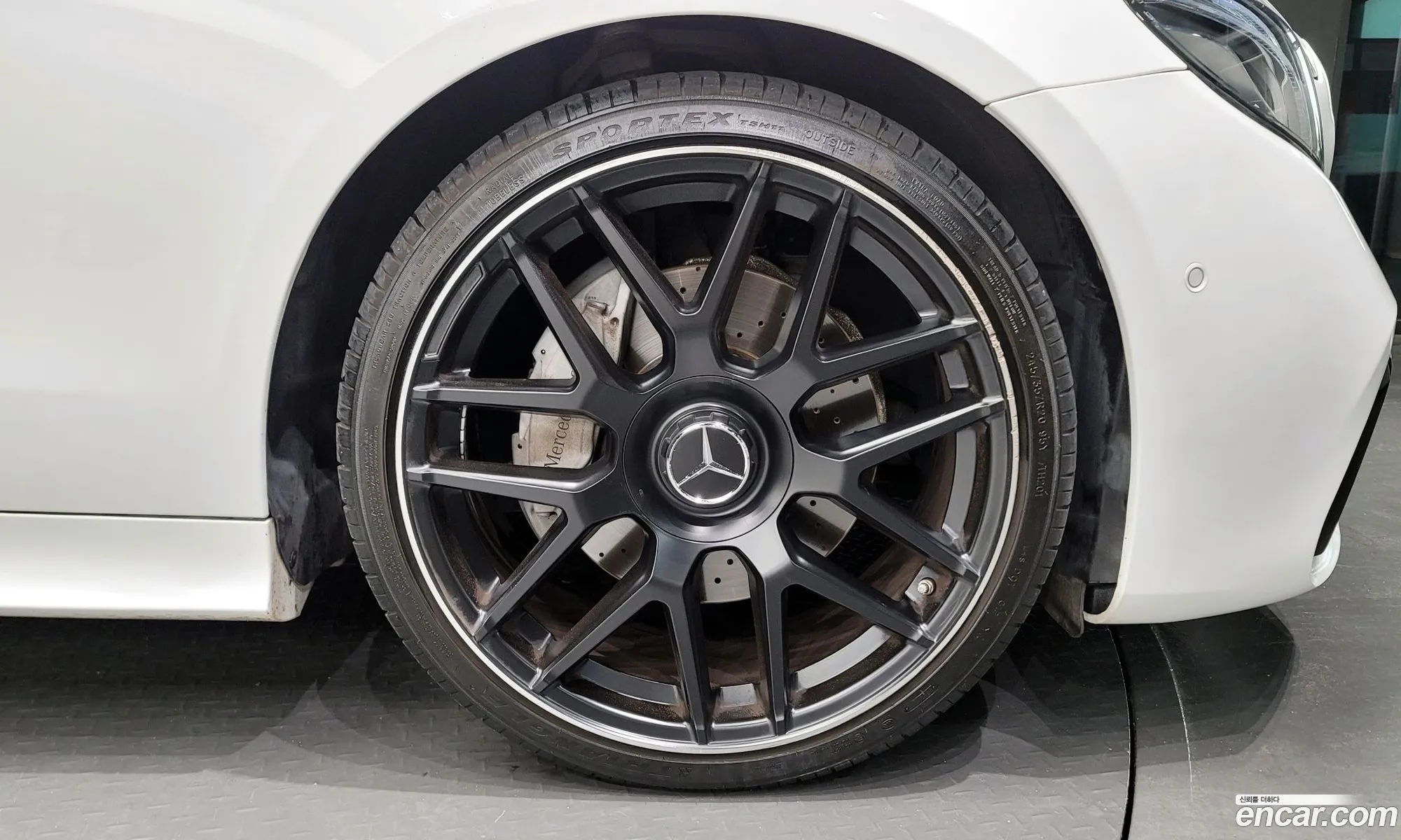 Mercedes-Benz E-Klasse V W213 S213 C238 E220D Cabriolet 2019 - фотография 12819750