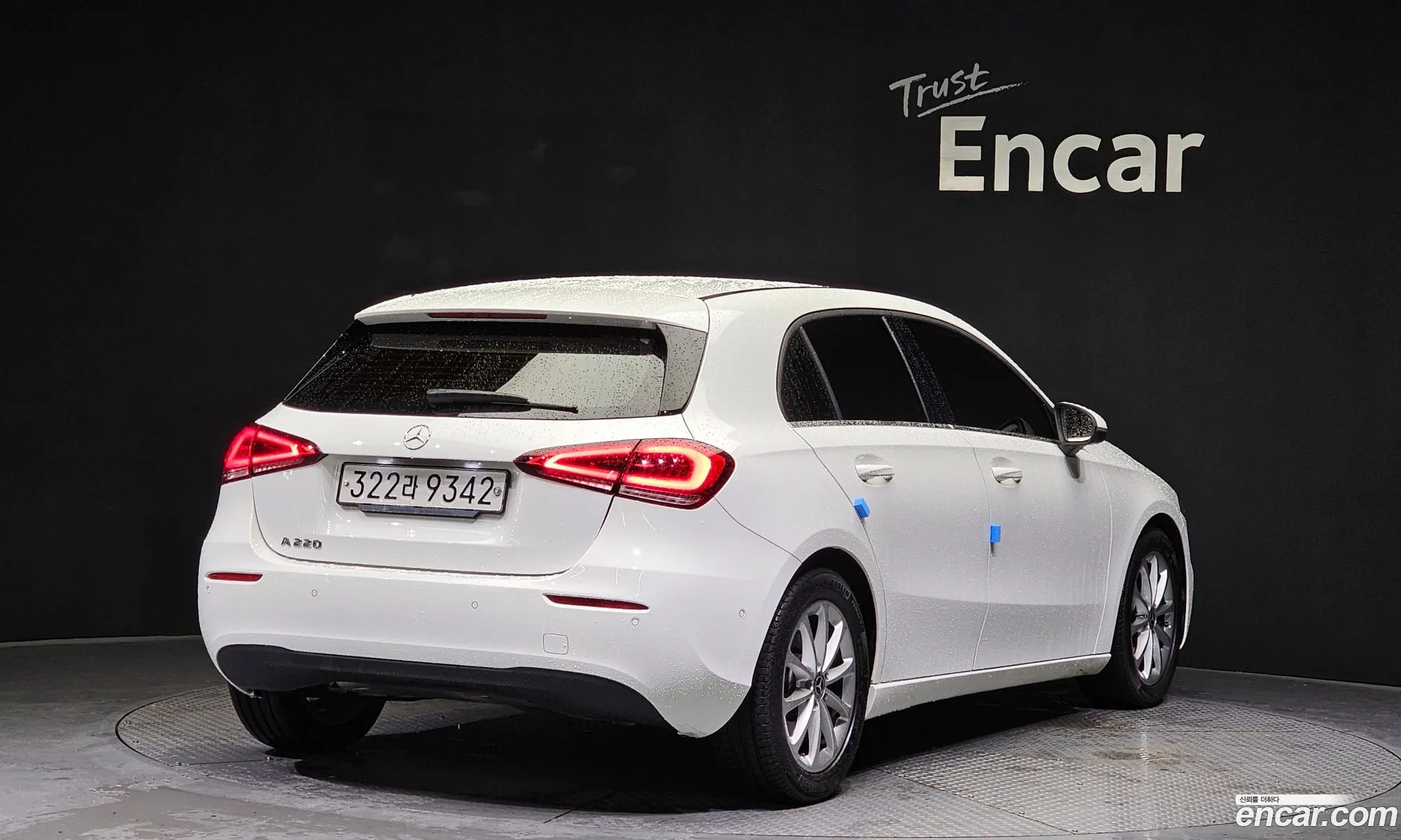 Mercedes-Benz A-Klasse Iv W177 A220 Hatchback 2020 - фотография 13535769