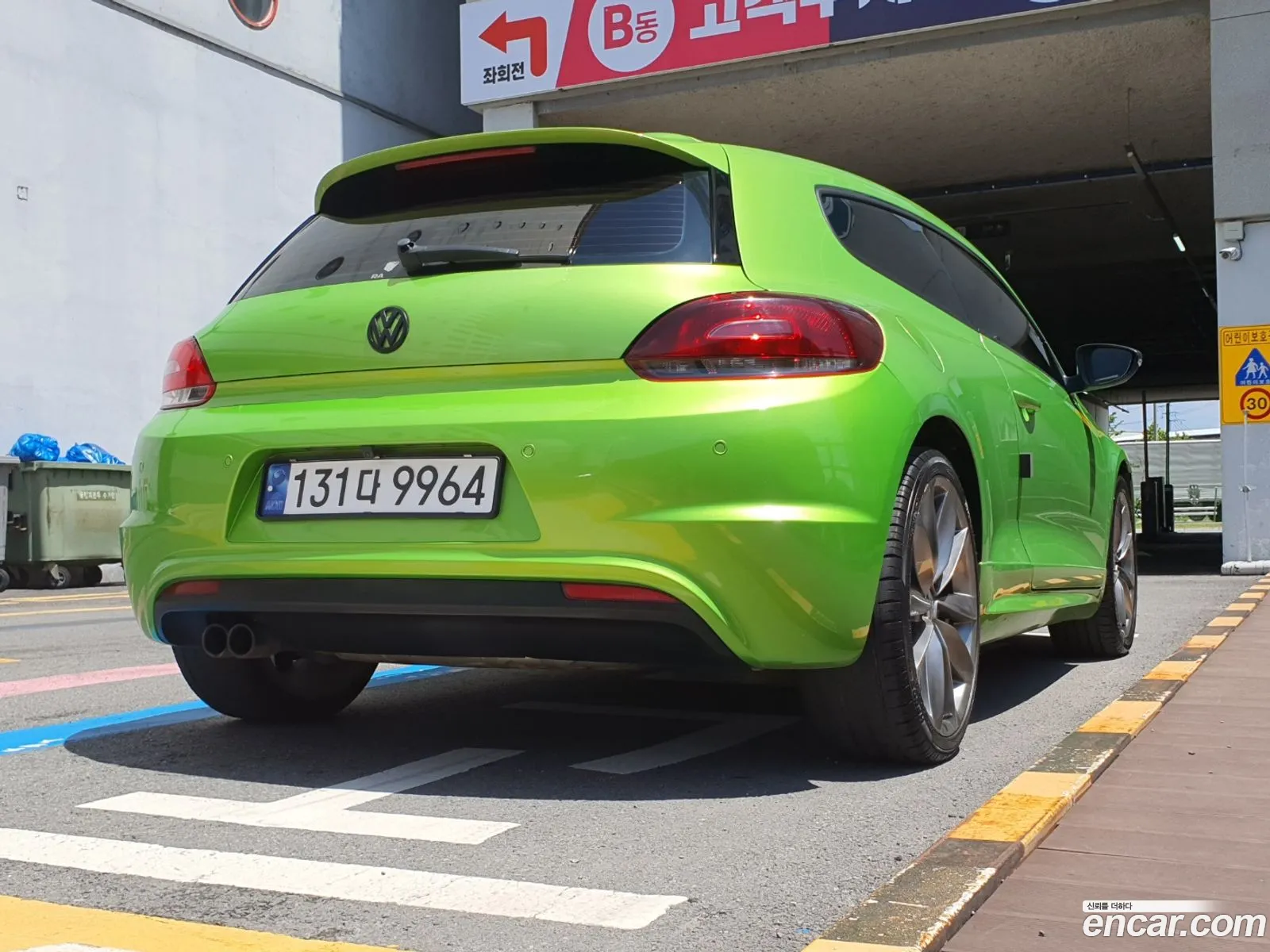 Volkswagen Scirocco Iii 20 Tdi R-Line 2014 - фотография 4874001