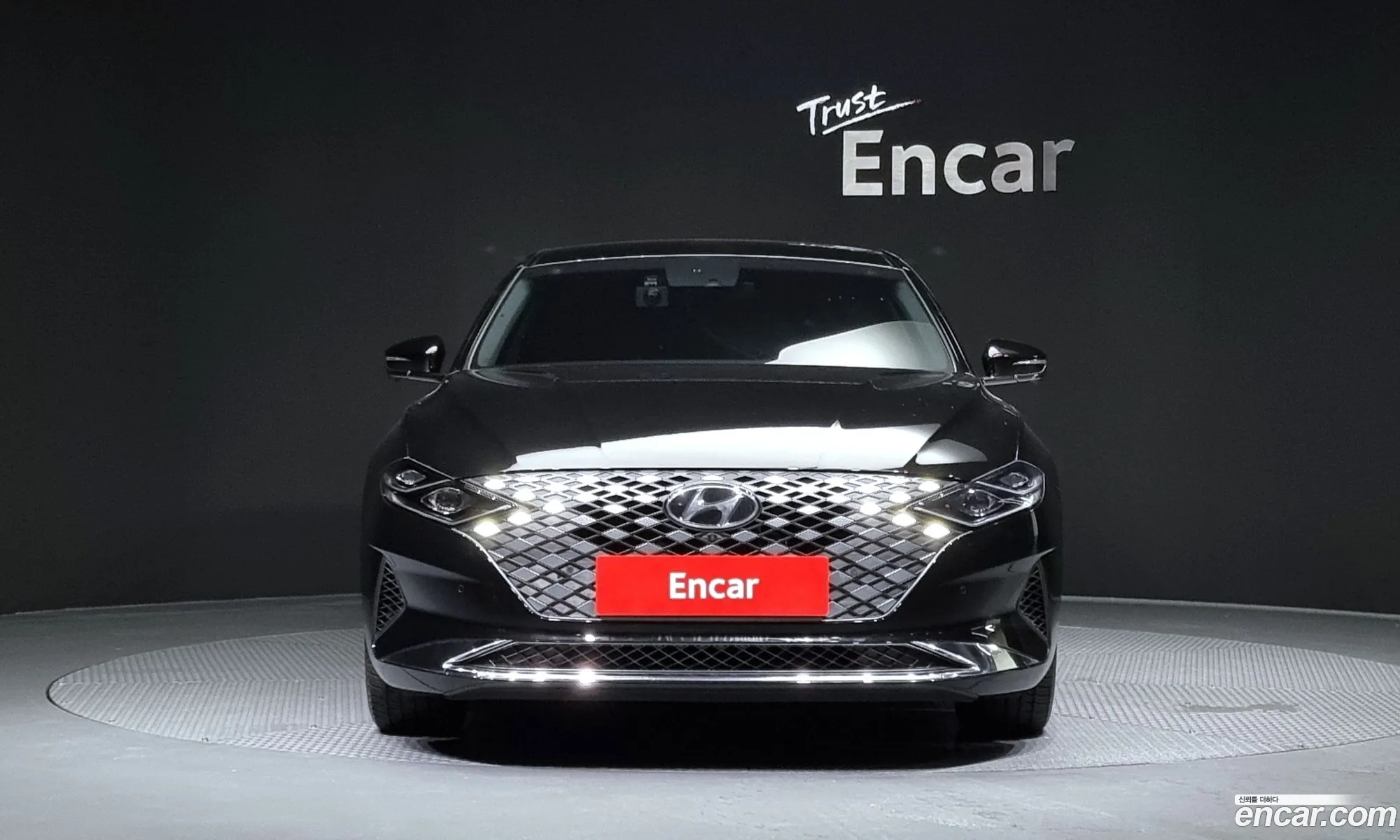 Hyundai Grandeur Vi 25 2020 - фотография 11390401