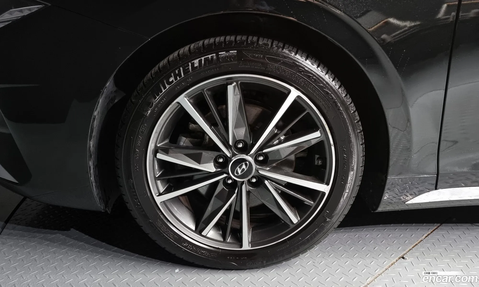 Hyundai Grandeur Vi 25 2020 - фотография 11390403