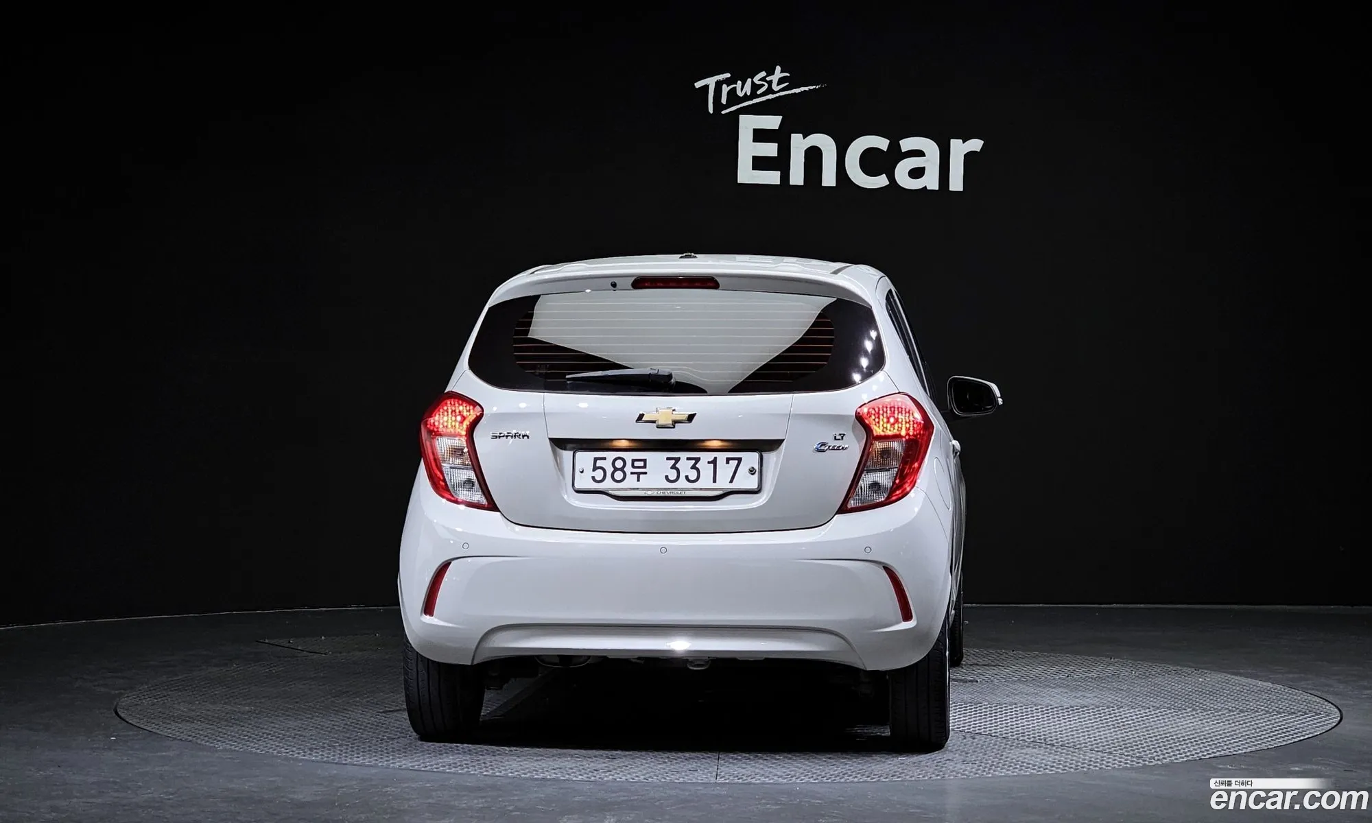 Chevrolet Spark Lt 2016 - фотография 4716020