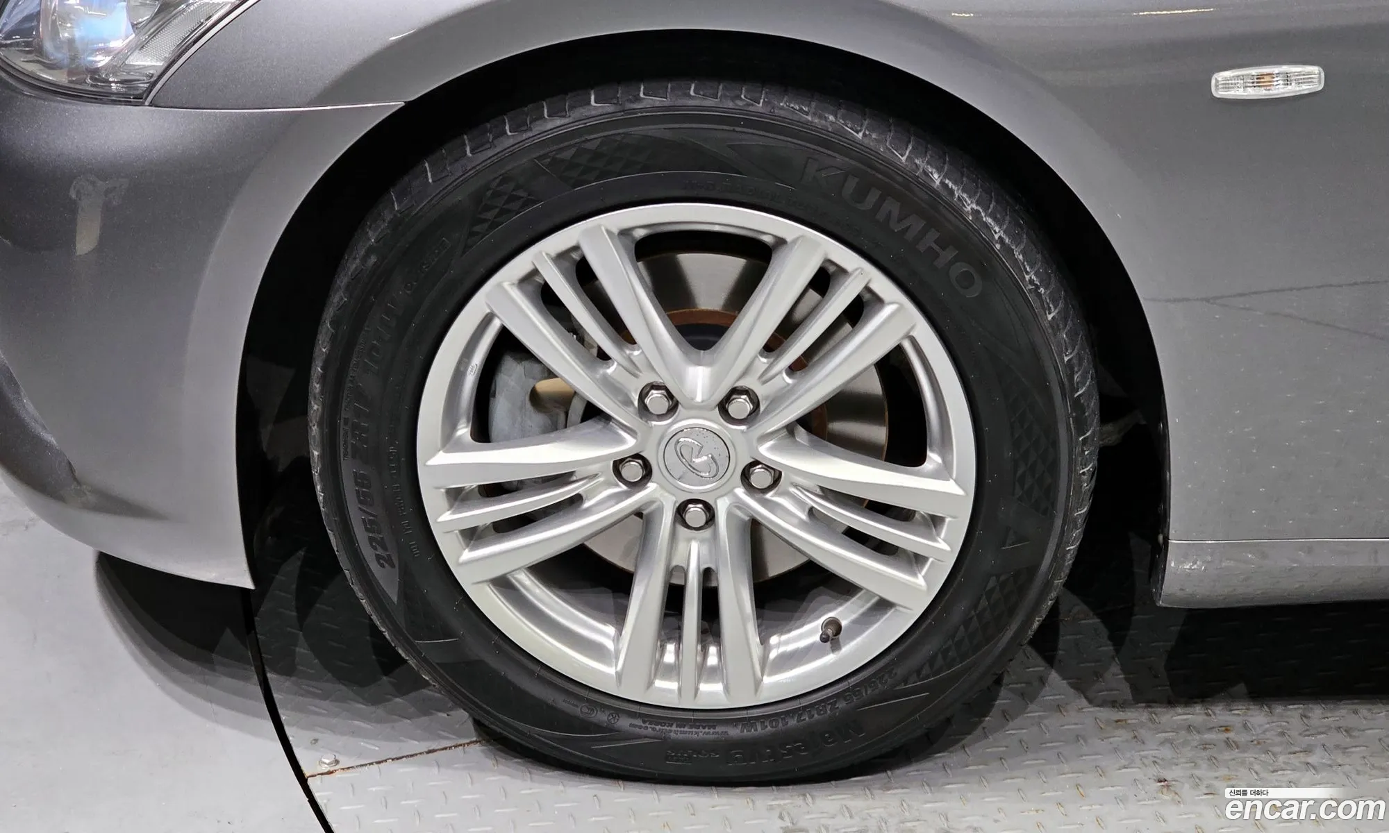 Infiniti G25 Sedan Premium V36 - фотография 3794727