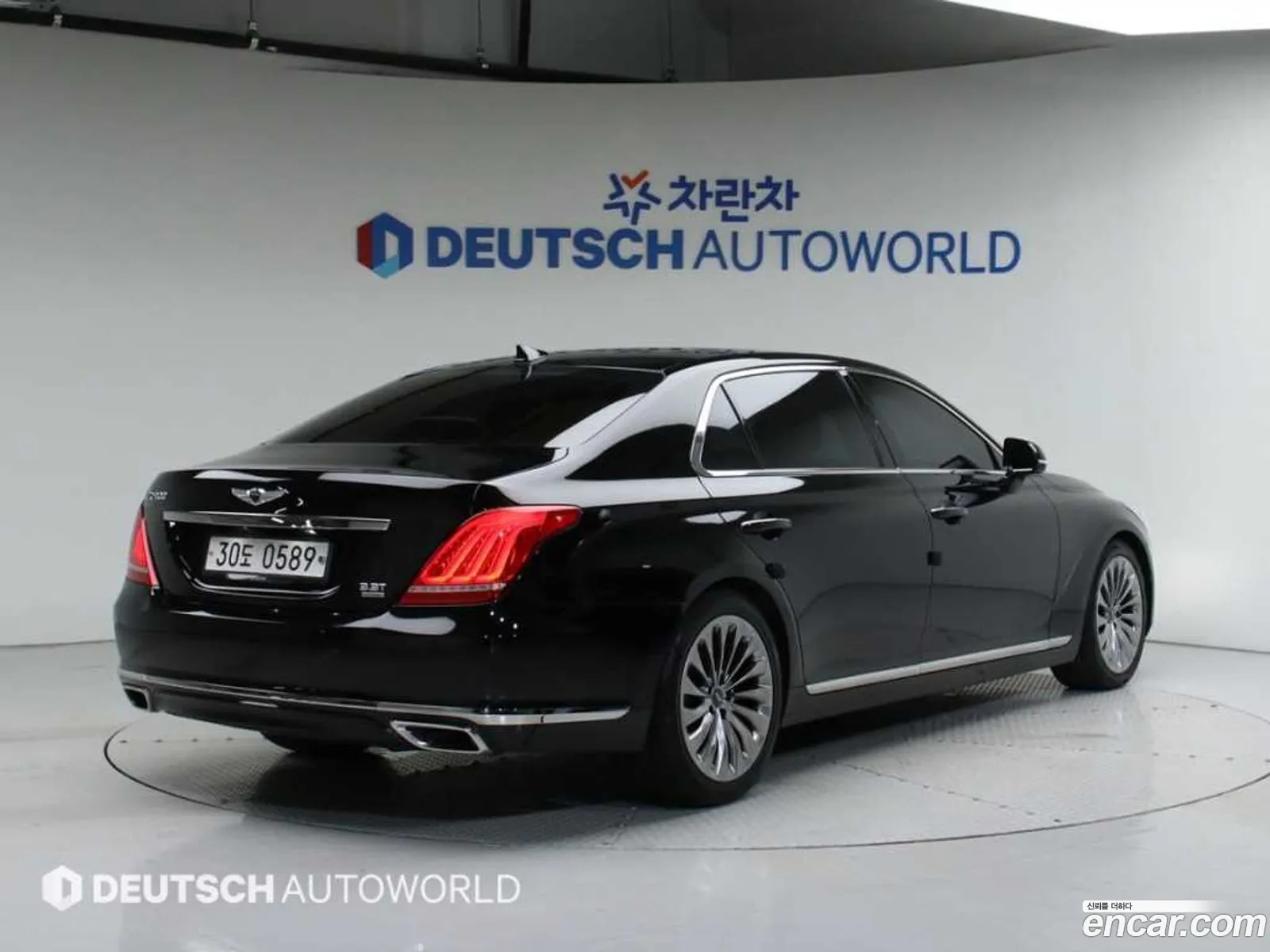 Genesis G90 I 33 T-Gdi Awd 2016 - фотография 14377742