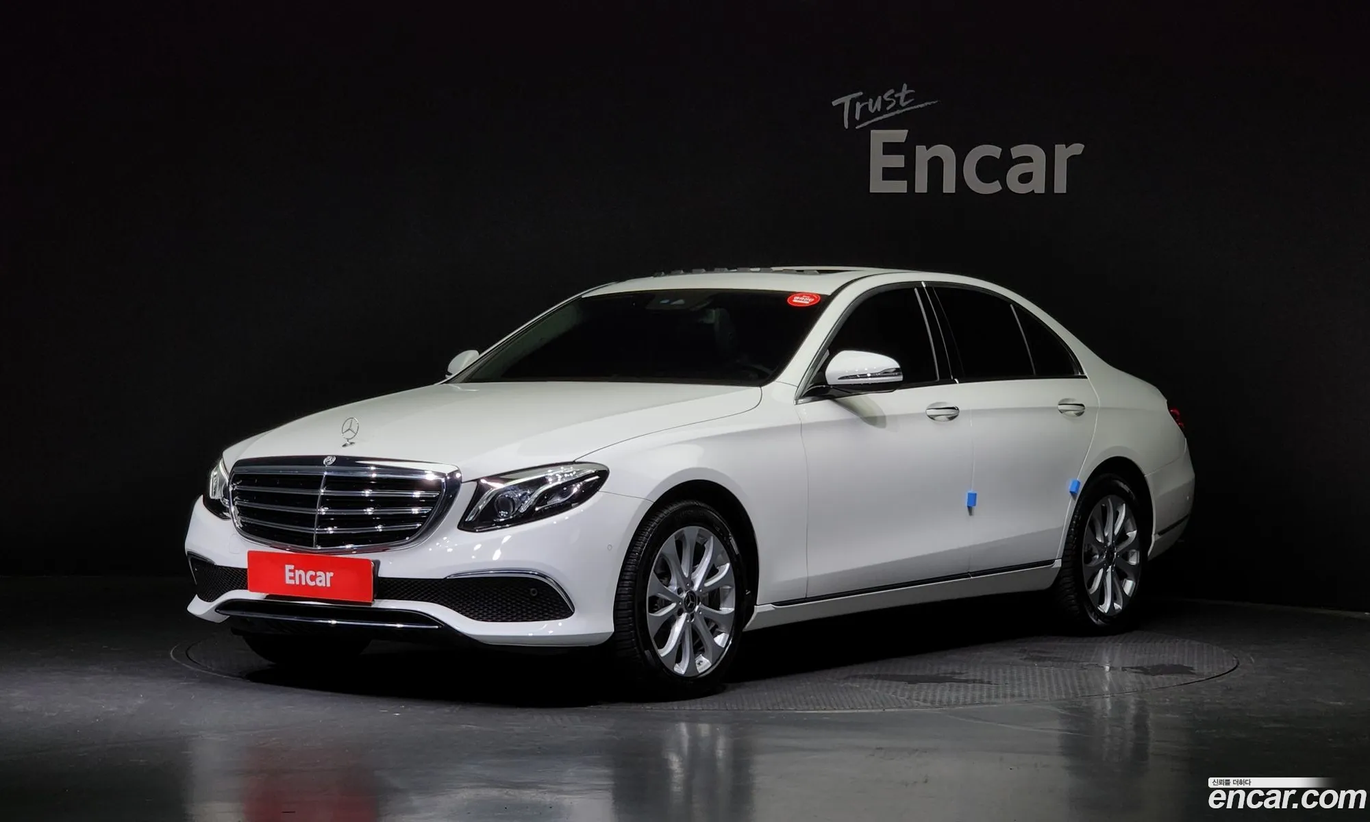 Mercedes-Benz E-Klasse V W213 S213 C238 E220D 4Matic Exclusive 2020 - фотография 12518522