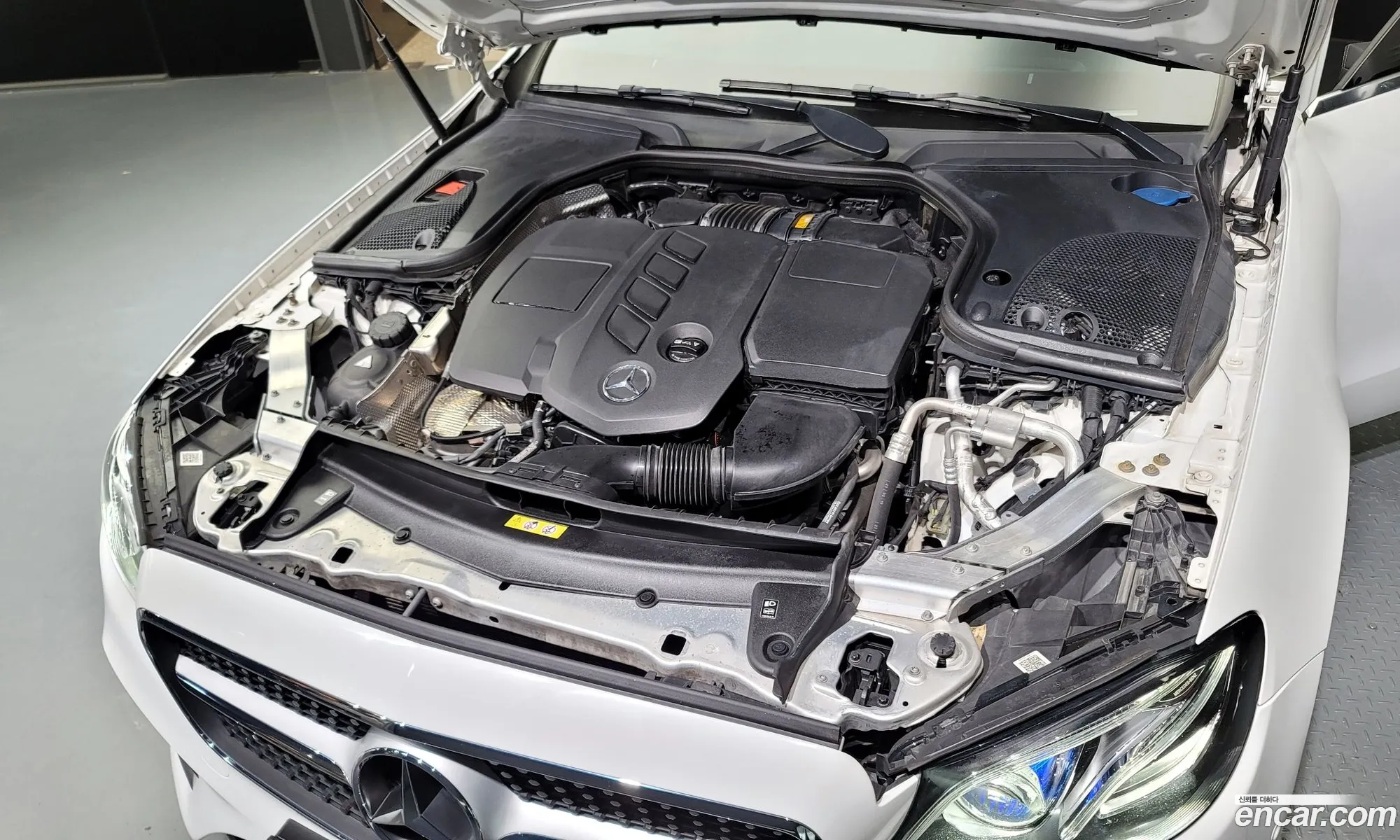 Mercedes E-Class W213 E220D Coupe - фотография 12336754