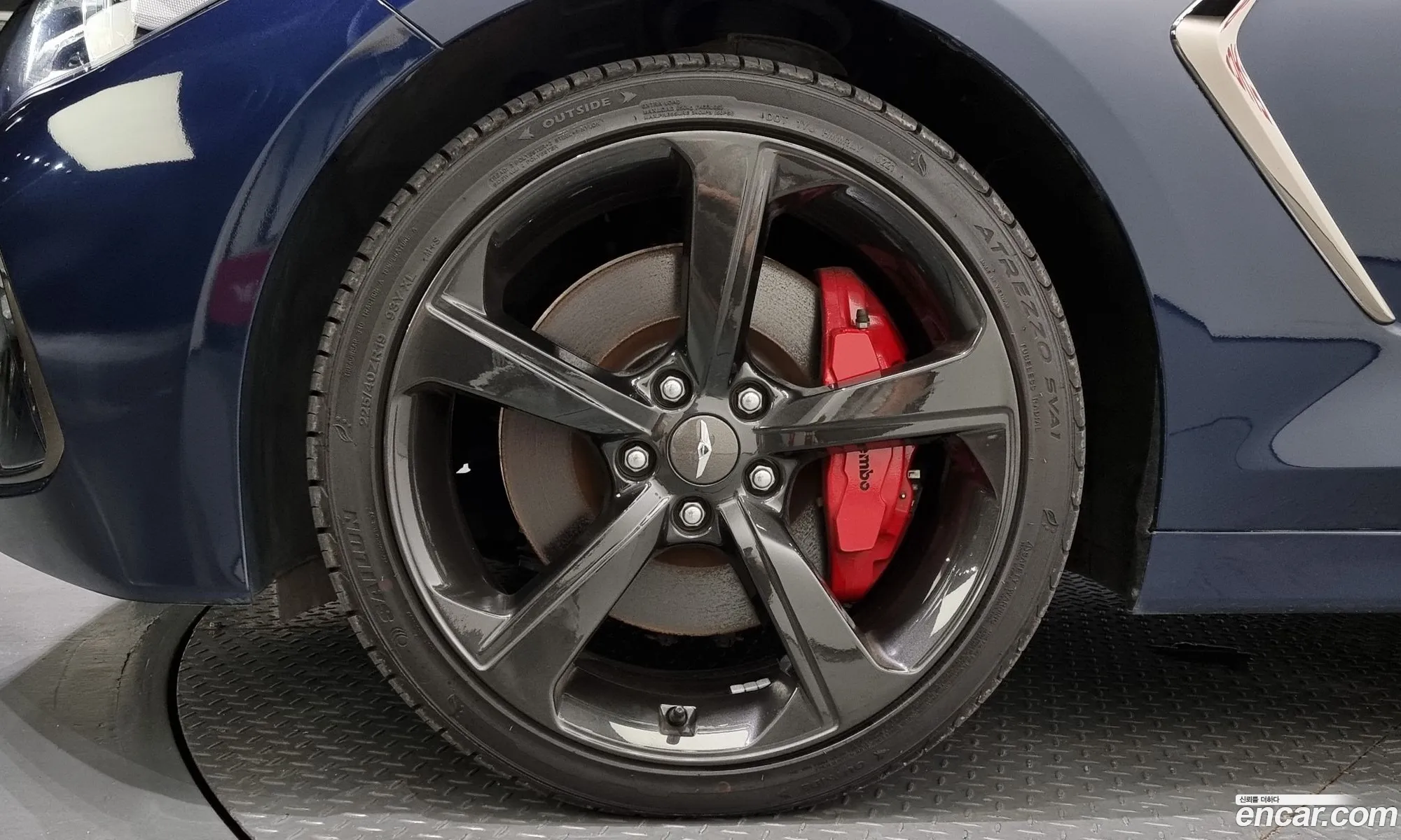 Genesis G70 I 33T Sports Awd 2020 - фотография 11874669