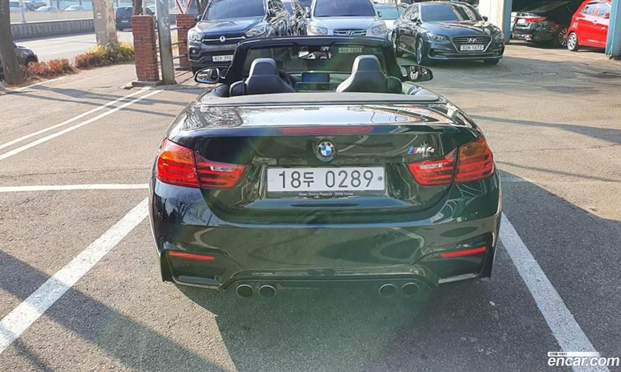 BMW M4 M4 Convertible 2015 - фотография 98876