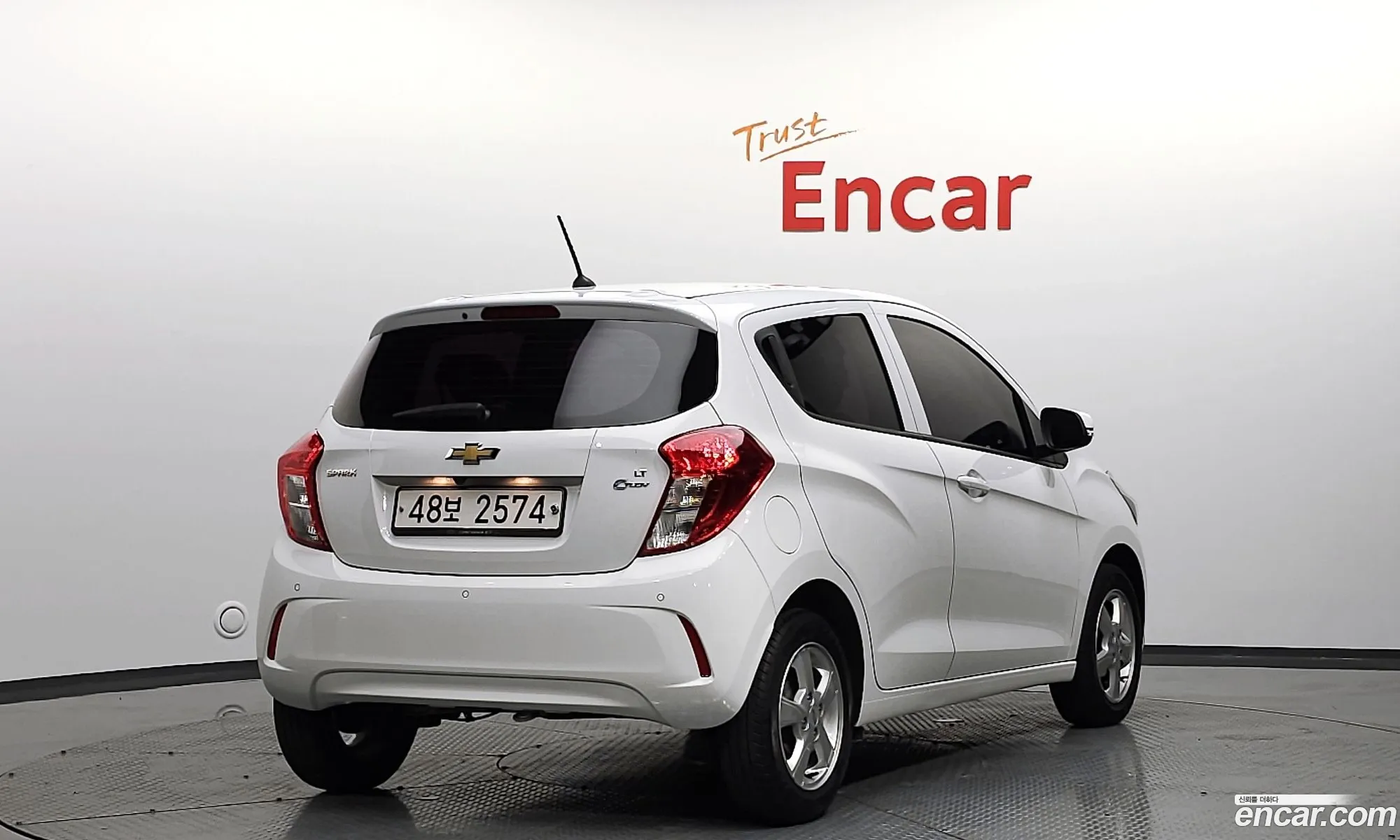 Chevrolet Spark Iv Lt 2017 - фотография 4998210