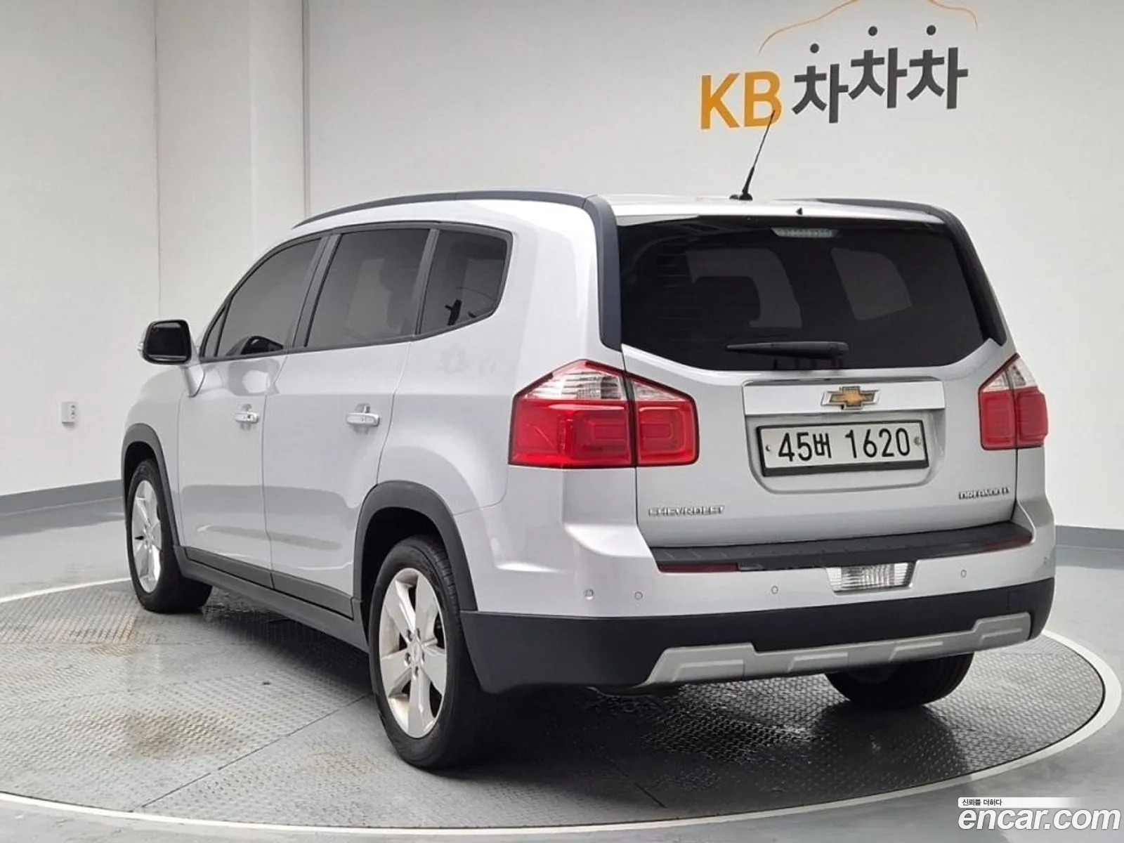 Chevrolet Orlando Lpg Lt 2015 - фотография 19655576